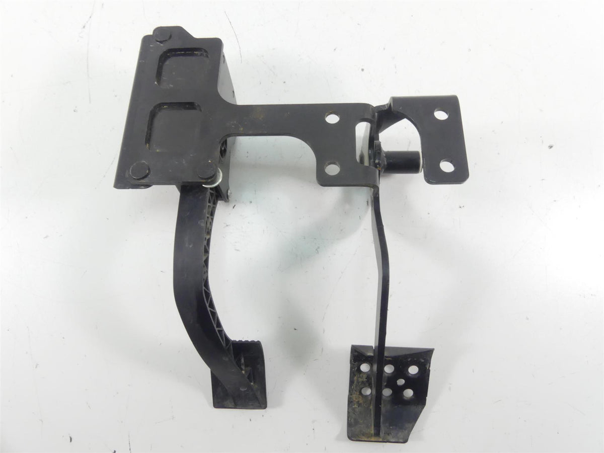 2021 Polaris RZR XP 1000 EPS Brake & Accelerate Pedal Mount Set 1021765 4014042 {{ shop.shopifyCountryName }} - Mototech271