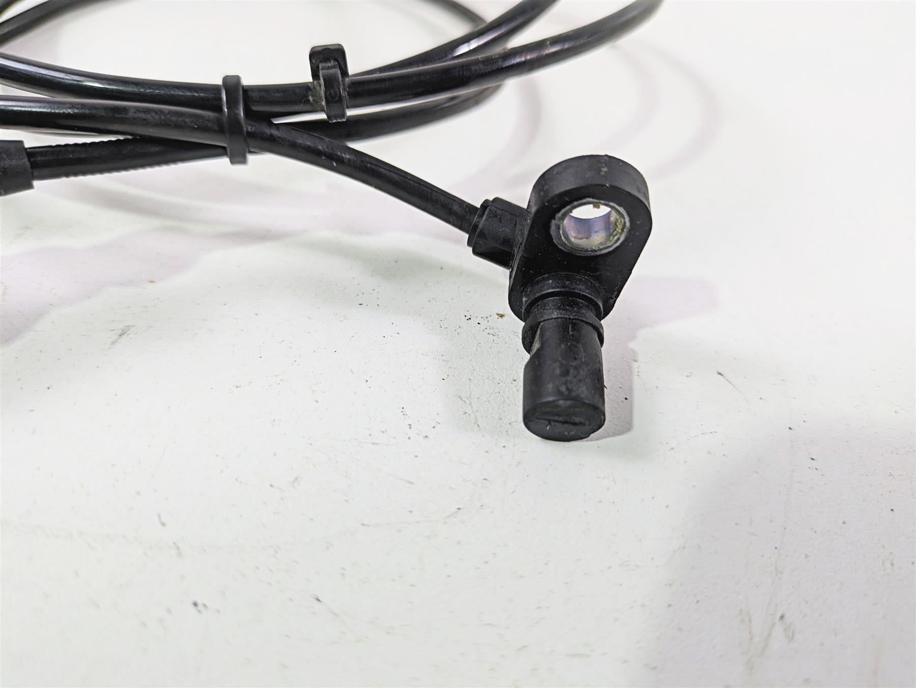 2018 KTM 1290 Super Duke R Rear Abs Brake Wheel Speed Sensor 76042125000 {{ shop.shopifyCountryName }} - Mototech271