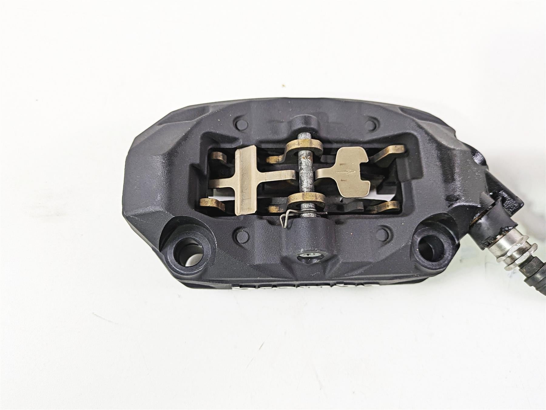 2021 BMW R1250GS K51 Adv Front Brake Caliper Set Brembo 100mm 34118556206 {{ shop.shopifyCountryName }} - Mototech271
