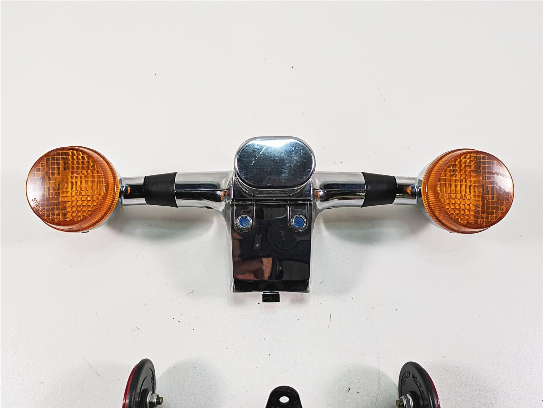 2006 Honda VT1100 C2 Shadow Rear Turn Signal Blinker Set 33650-MBA-613 {{ shop.shopifyCountryName }} - Mototech271