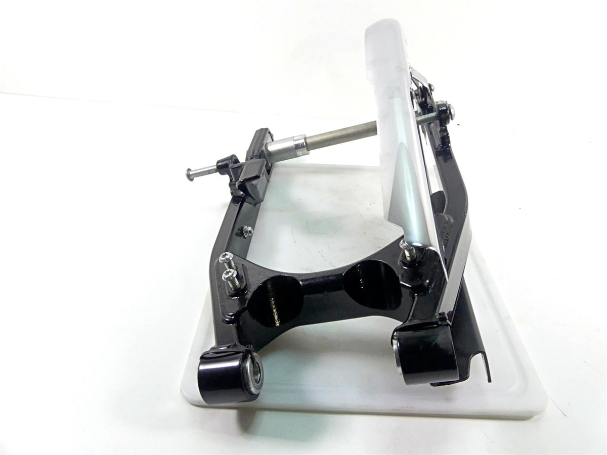 2010 Harley FXDF Dyna Fat Bob Rear Nice Swingarm & Belt Guards 47820-10 {{ shop.shopifyCountryName }} - Mototech271