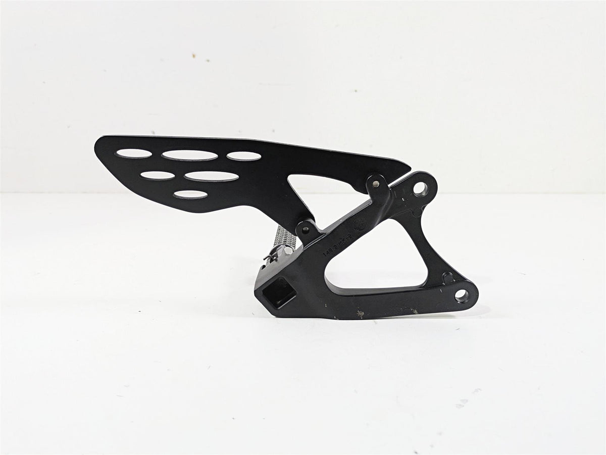 2014 Yamaha YZFR1 R1 RN22 Front Left Footpeg Foot Peg 14B-27442-10-00 {{ shop.shopifyCountryName }} - Mototech271