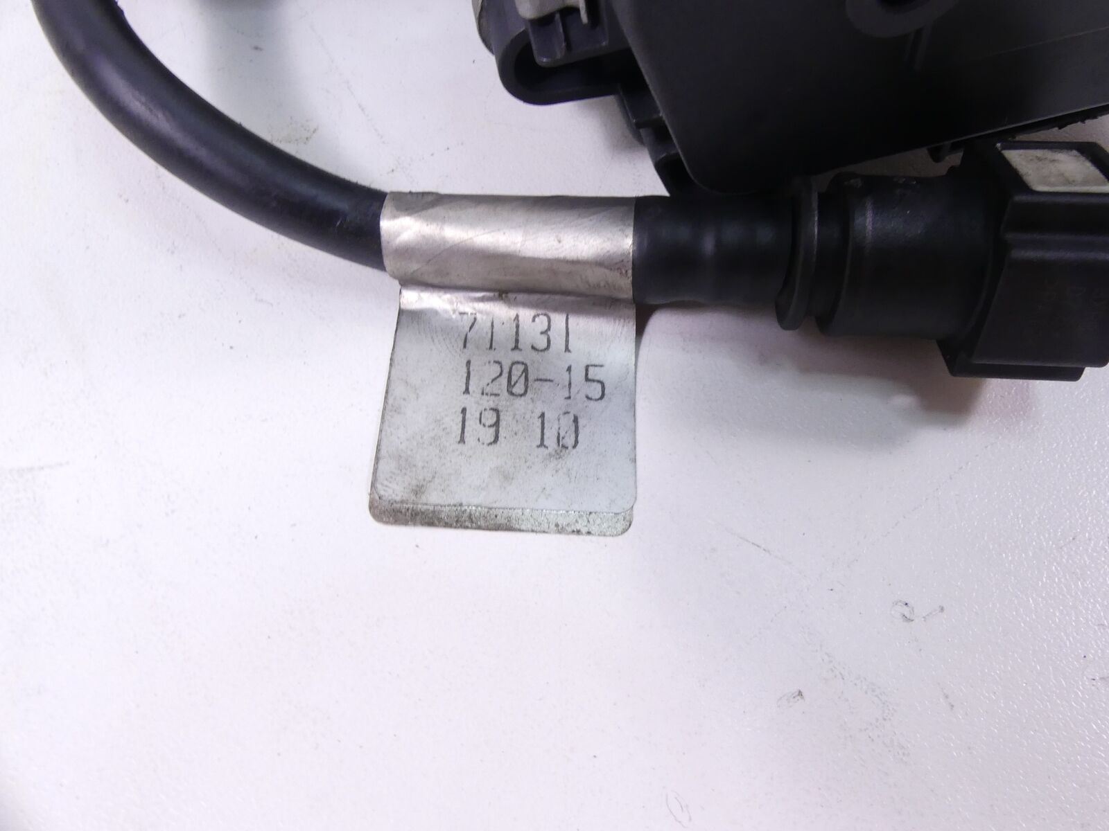 2016 Aprilia RSV 1100 Tuono V4 RR Throttle Body Fuel Injector Set 857303 857304 {{ shop.shopifyCountryName }} - Mototech271