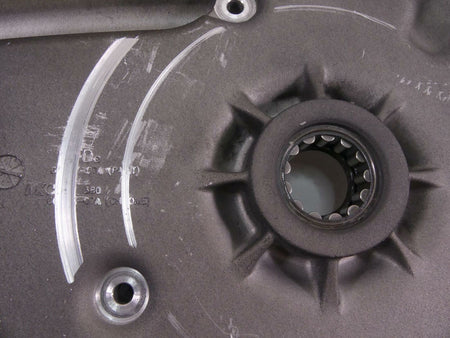 2011 Harley Touring FLHP Road King Inner Primary Clutch Cover - Read 60432-07A {{ shop.shopifyCountryName }} - Mototech271