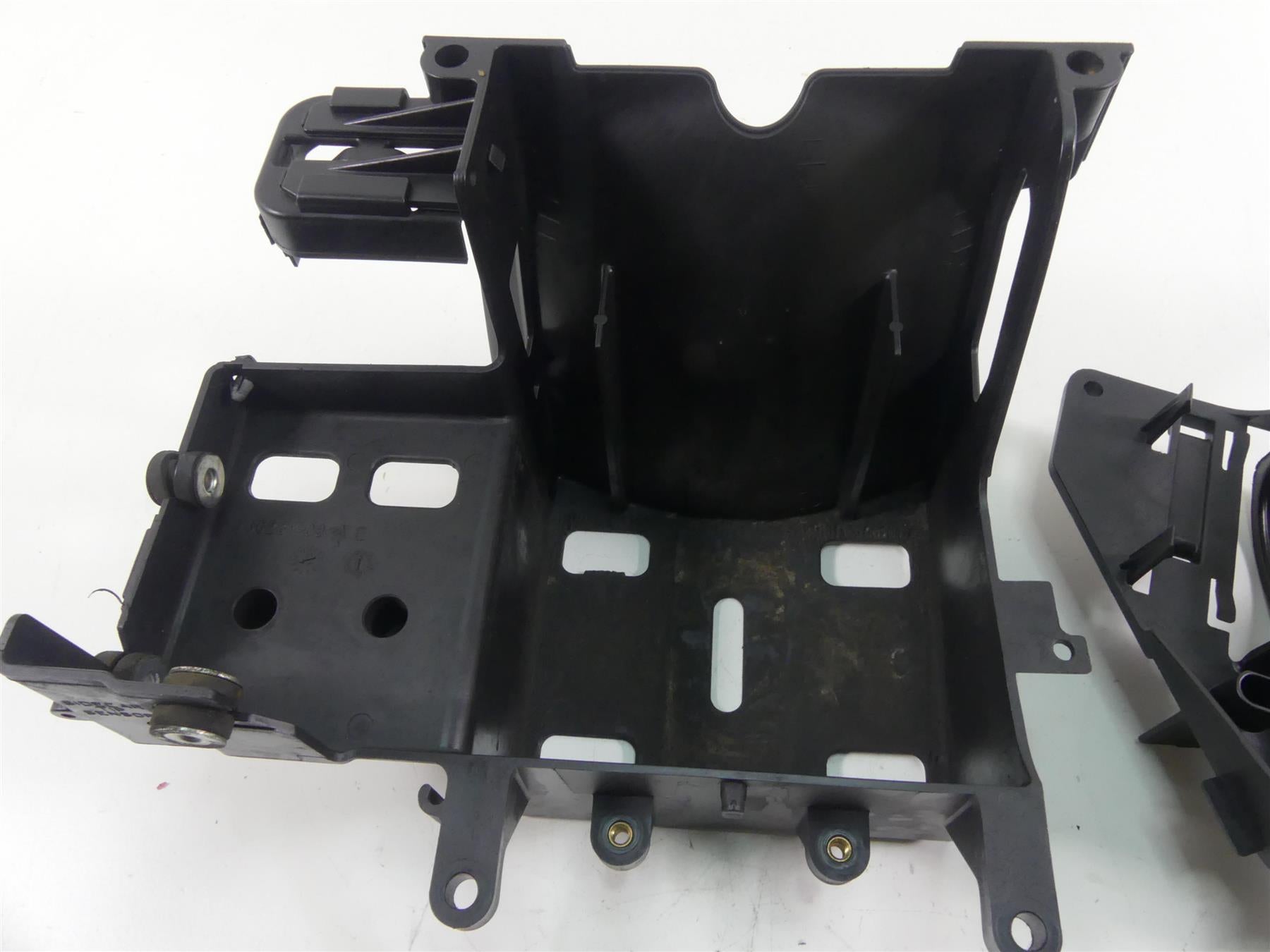 2011 Harley Touring FLTRU Road Glide Battery Tray Electrical Holder 66281-09B {{ shop.shopifyCountryName }} - Mototech271