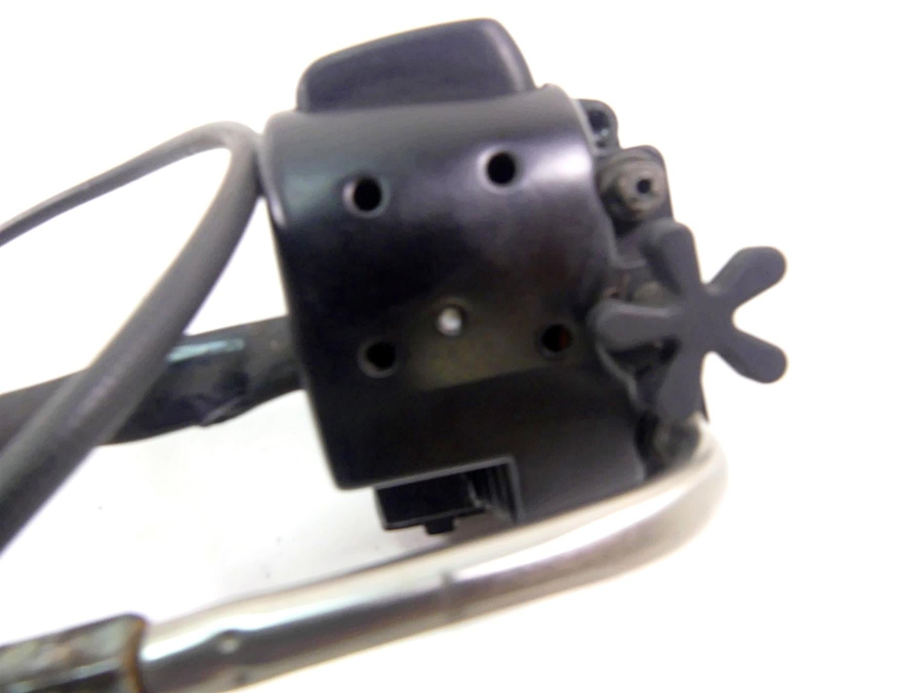 2015 Harley Davidson VRSCDX Night Rod Sp Right Hand Control Switch 71684-06A {{ shop.shopifyCountryName }} - Mototech271