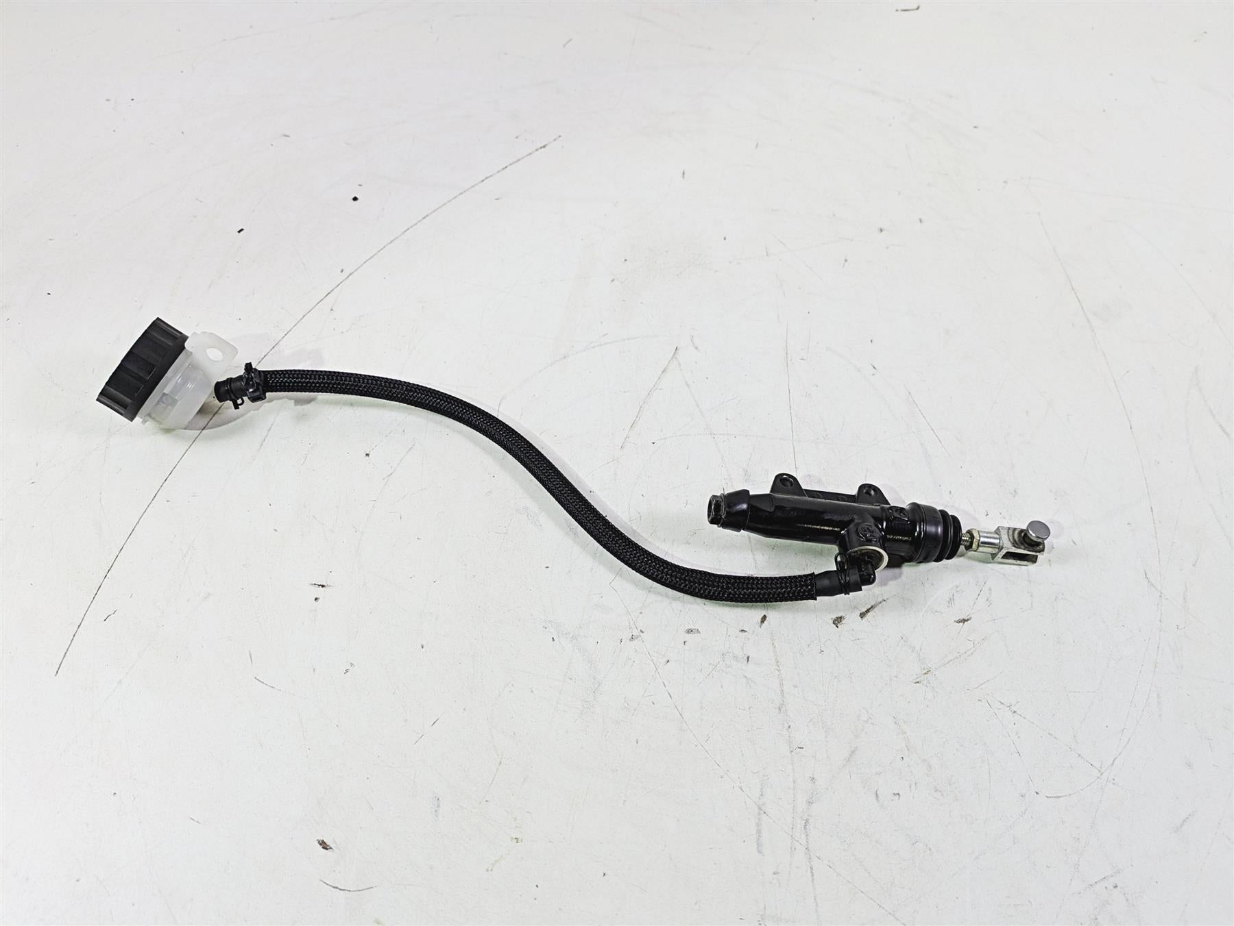 2023 BMW G310R K03 Rear Brake Master Cylinder & Reservoir 34318560098 {{ shop.shopifyCountryName }} - Mototech271