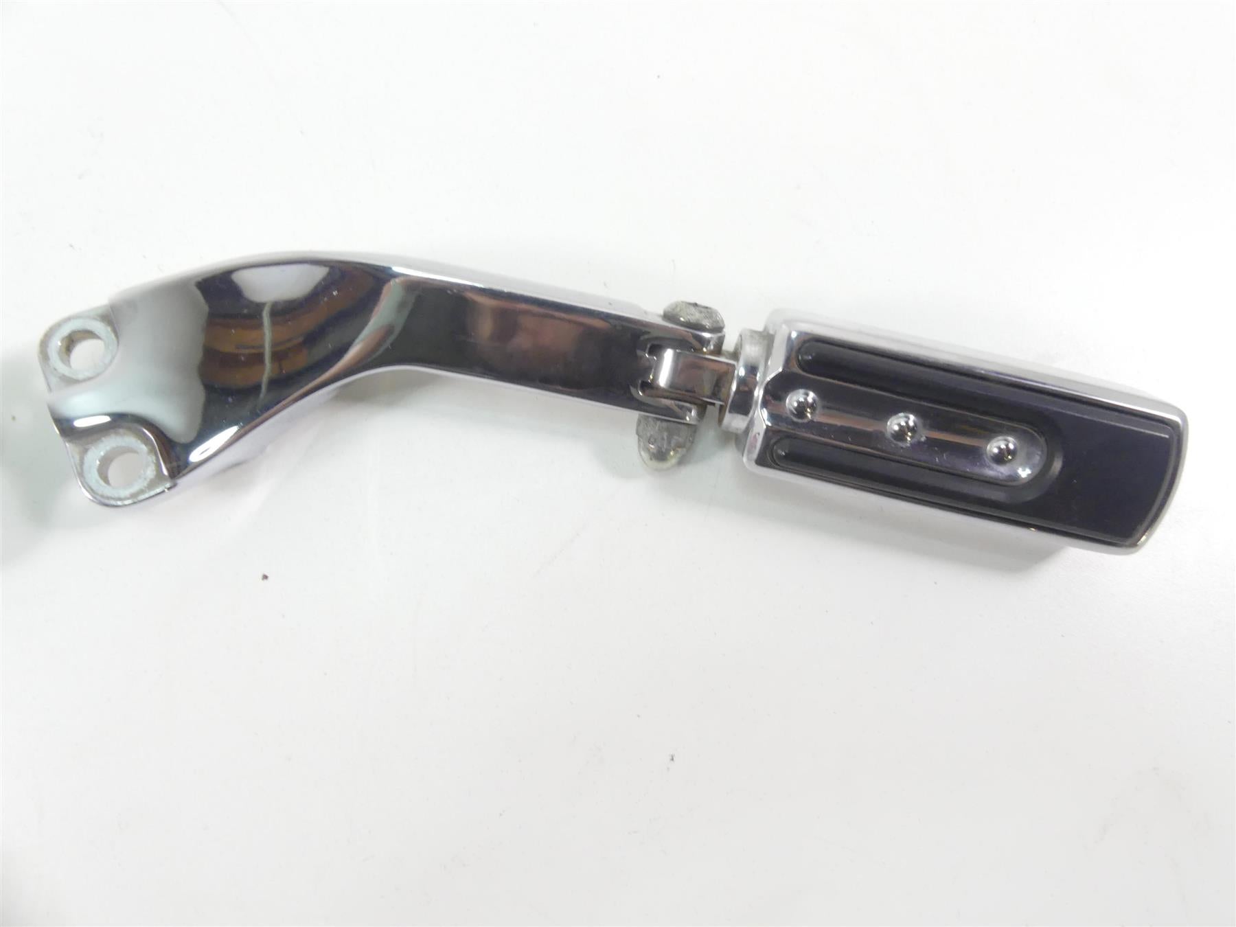 2009 Harley Dyna FXDF SE CVO Fat Bob Rear Chrome Passenger Footpeg Set 49251-06A {{ shop.shopifyCountryName }} - Mototech271