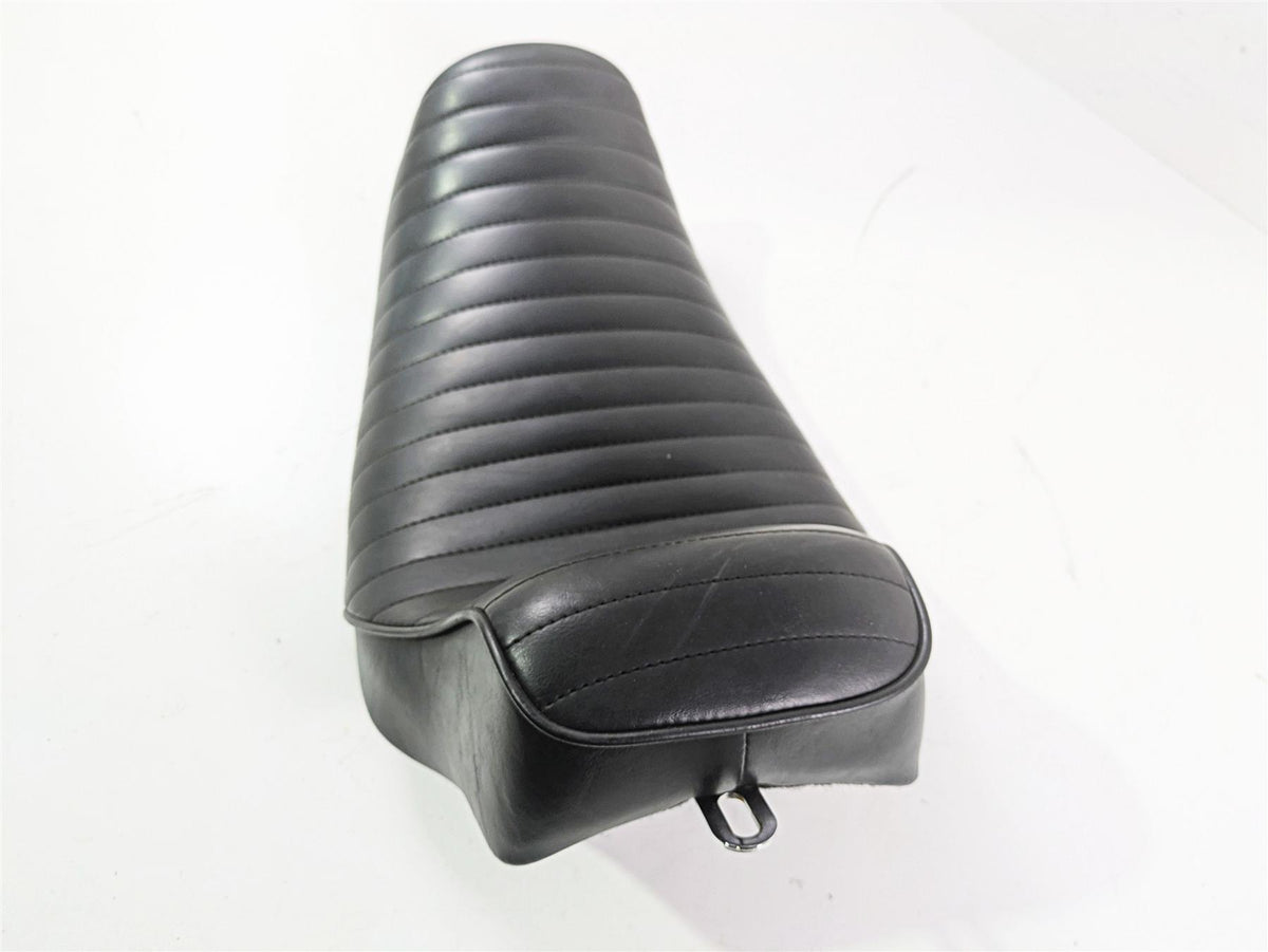 2010 Harley Dyna FXDB Street Bob Le Pera Sprocket Front Solo Seat LK-321PT {{ shop.shopifyCountryName }} - Mototech271