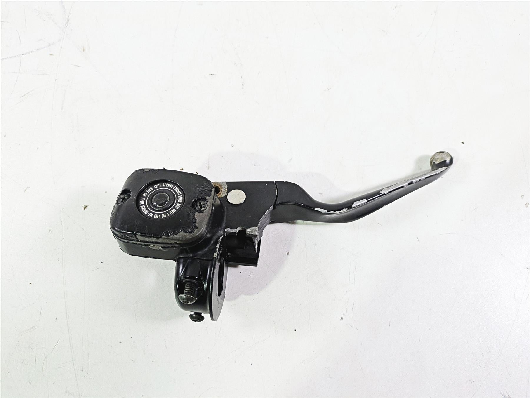 2008 Harley FLSTSB Cross Bones Front Master Cylinder 9/16 45019-08C {{ shop.shopifyCountryName }} - Mototech271