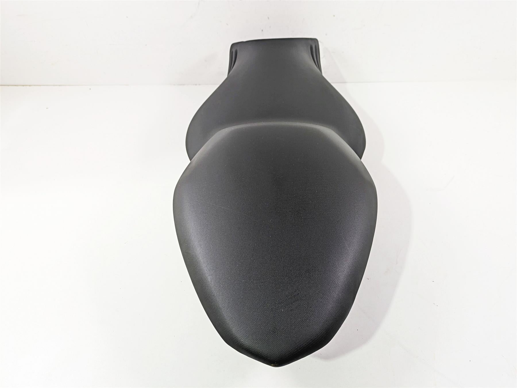 2014 BMW K1300S K40 Seat Saddle Low 790mm 52538528326 {{ shop.shopifyCountryName }} - Mototech271