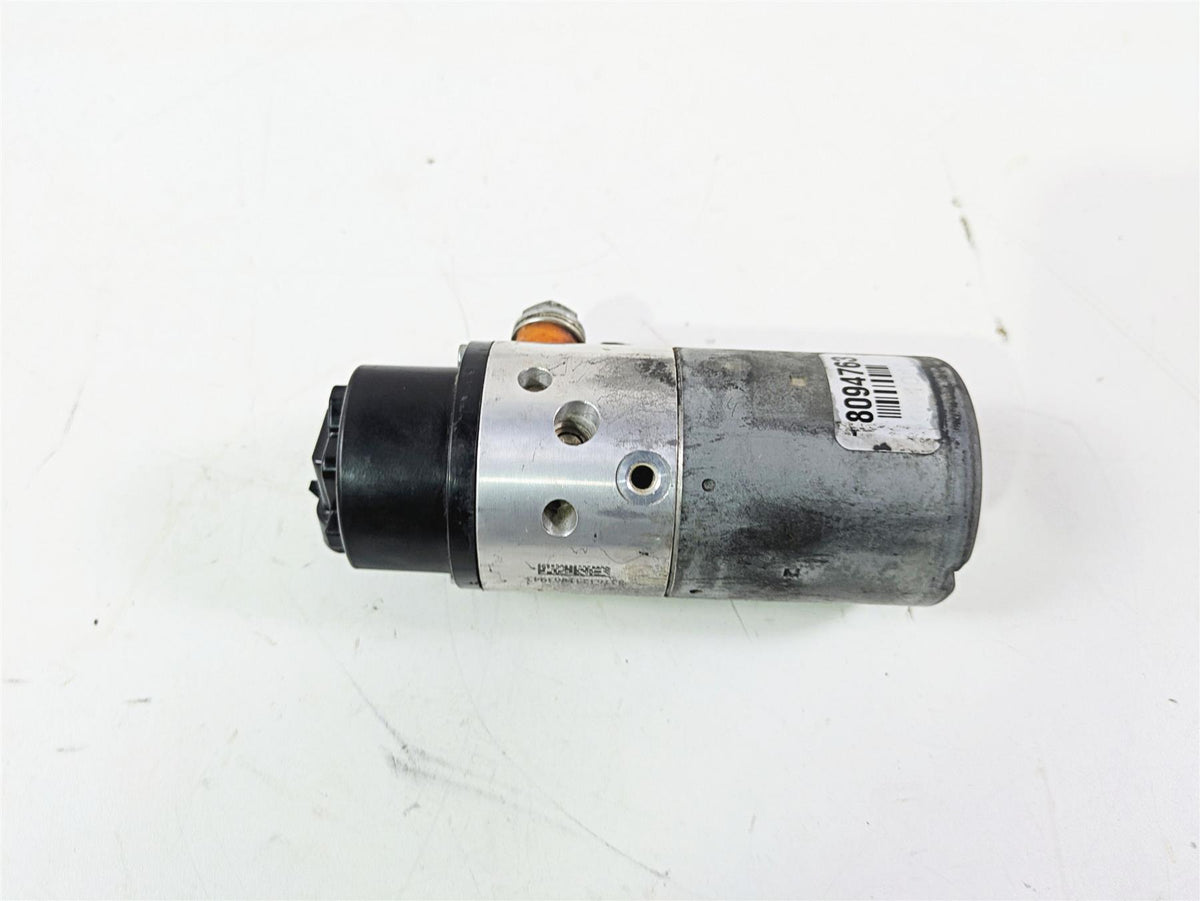2014 Harley FLS Softail Slim Rear Abs Brake Pump Module 48349-11A 40674-11 {{ shop.shopifyCountryName }} - Mototech271