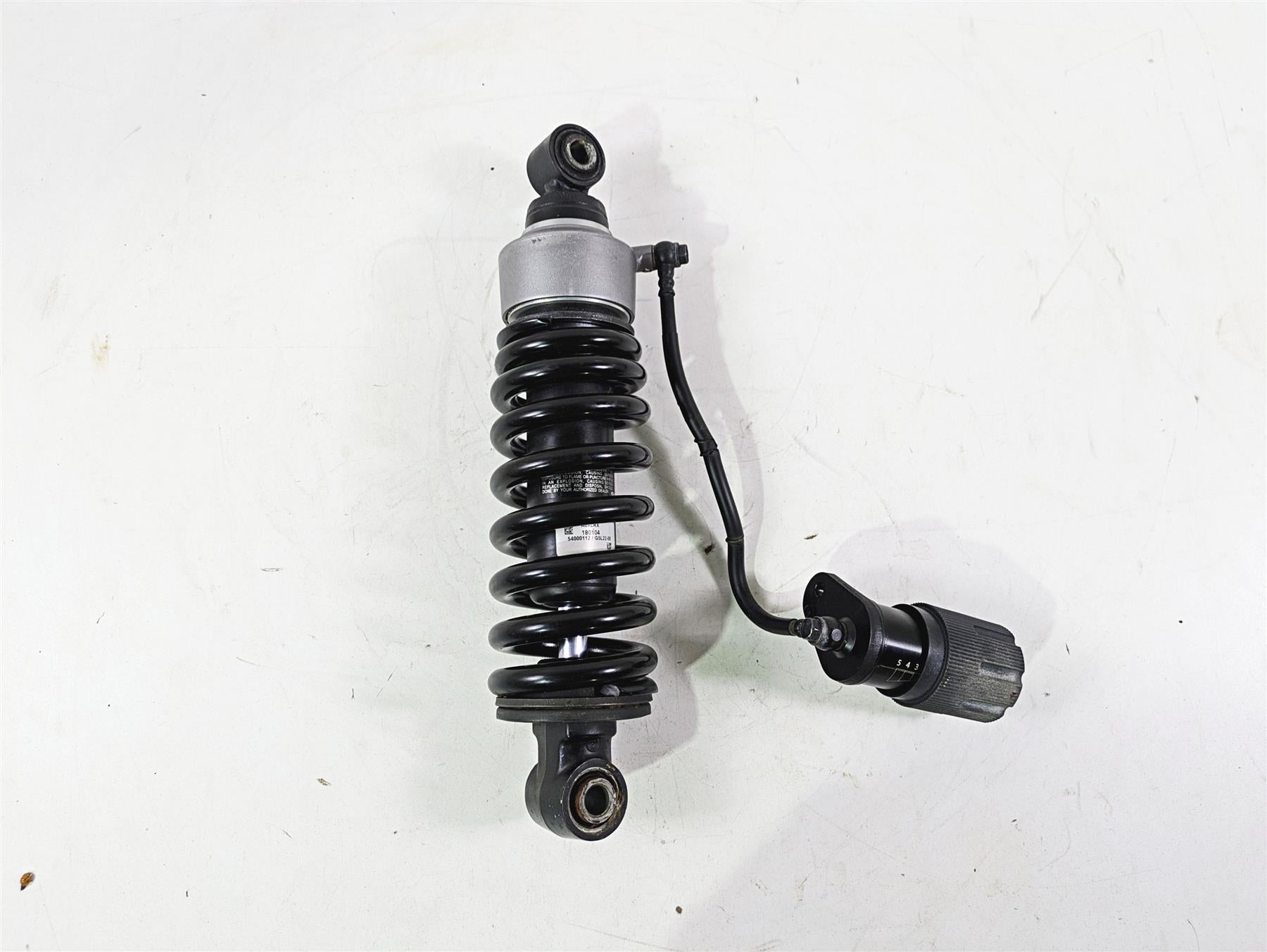 2018 Harley FXBR Softail Breakout Straight Adjustable Rear Shock Damper 54000112 {{ shop.shopifyCountryName }} - Mototech271