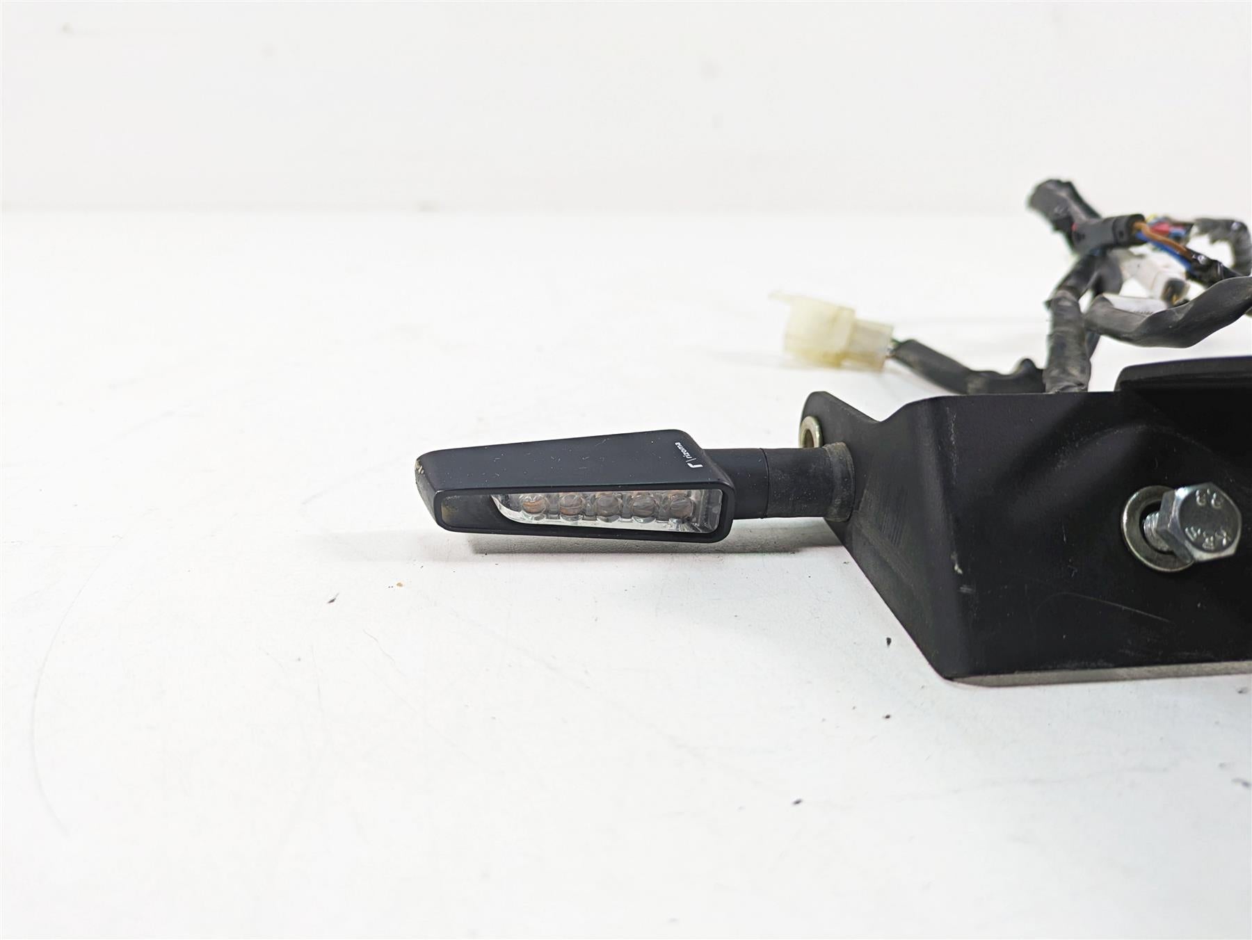 2021 Aprilia RS660 Fender Eliminator Plate Holder + Rizoma Blinker Set FR130B {{ shop.shopifyCountryName }} - Mototech271