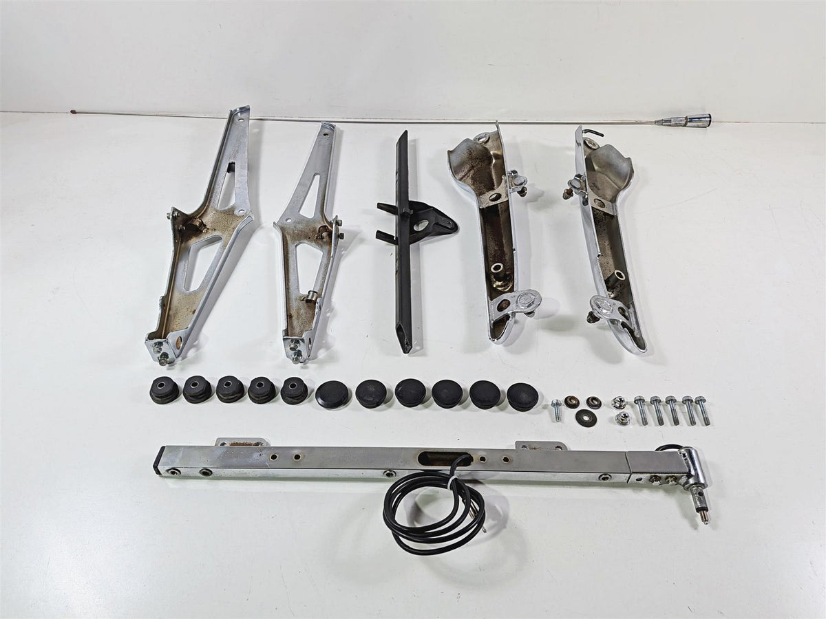 2000 Honda GL1500 Valkyrie Interstate Rear Fender Struts Braces 77340-MBY-000-Mototech271