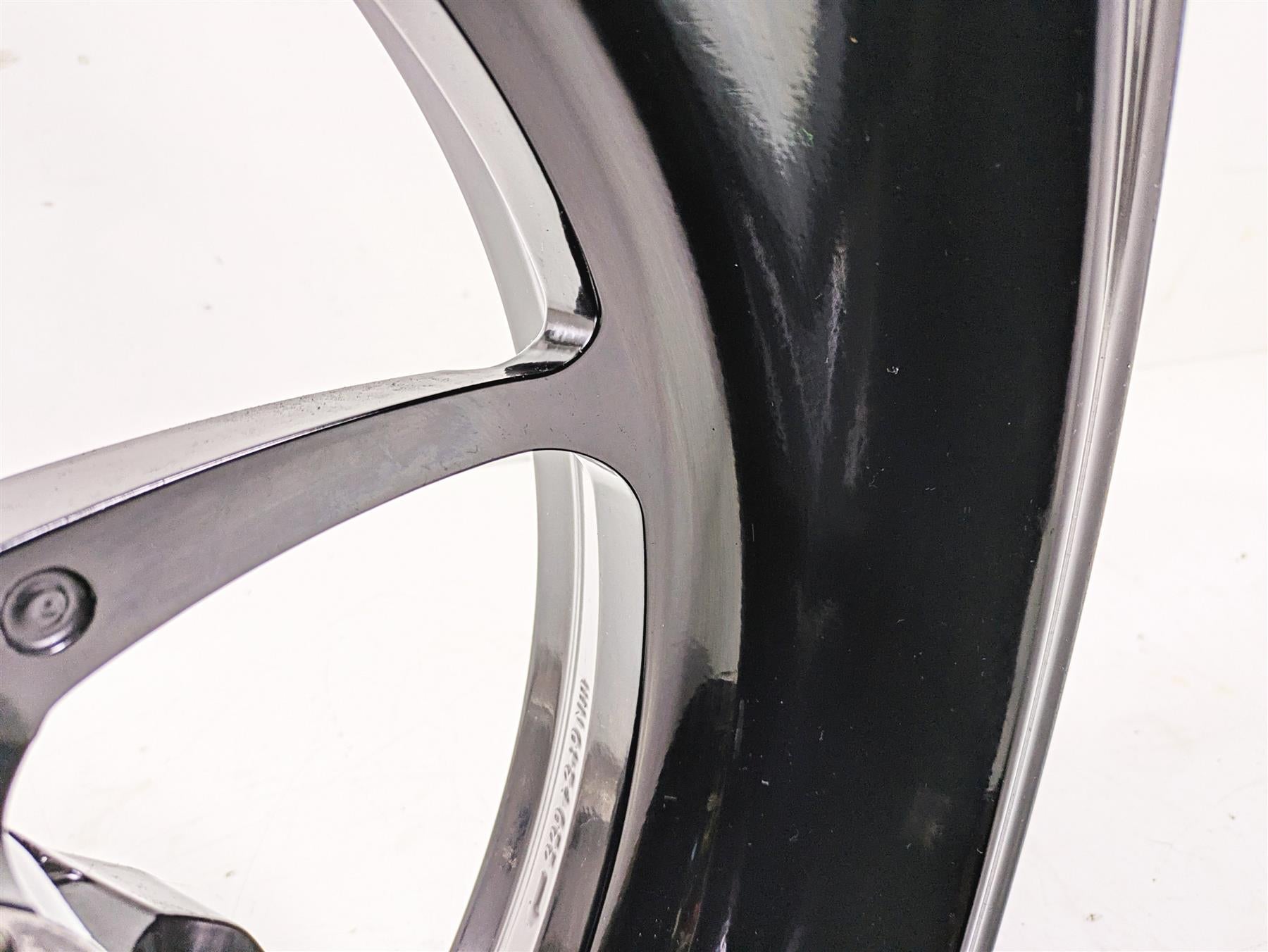2022 MV Agusta F3 800 Rosso Straight Black Rear Wheel Rim 17x5.5 80A0C3289 {{ shop.shopifyCountryName }} - Mototech271
