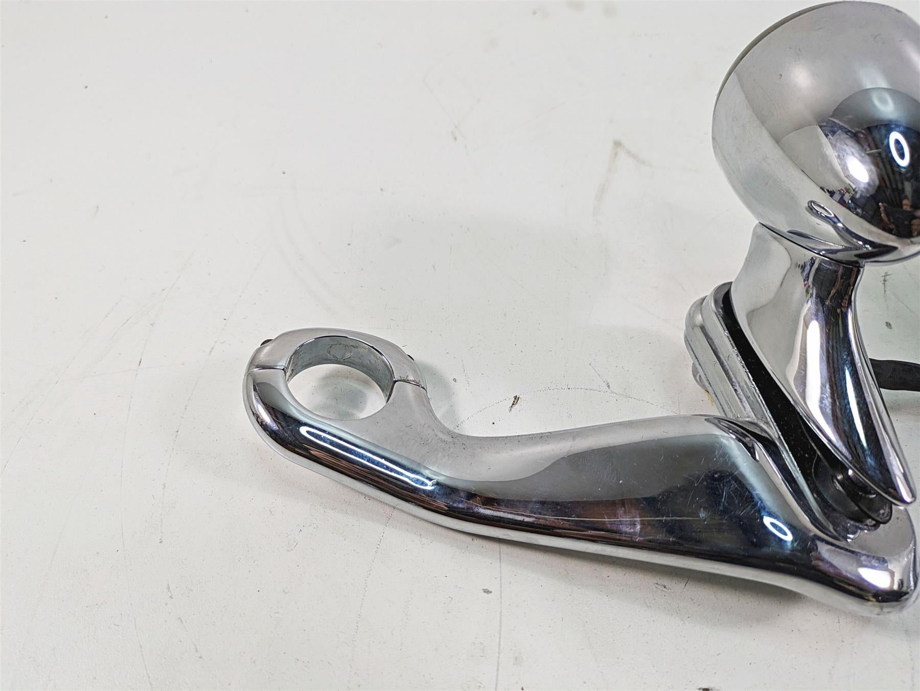 2011 Harley Touring FLTRU Road Glide Front Blinker Turn Signal Set 58460-10 {{ shop.shopifyCountryName }} - Mototech271