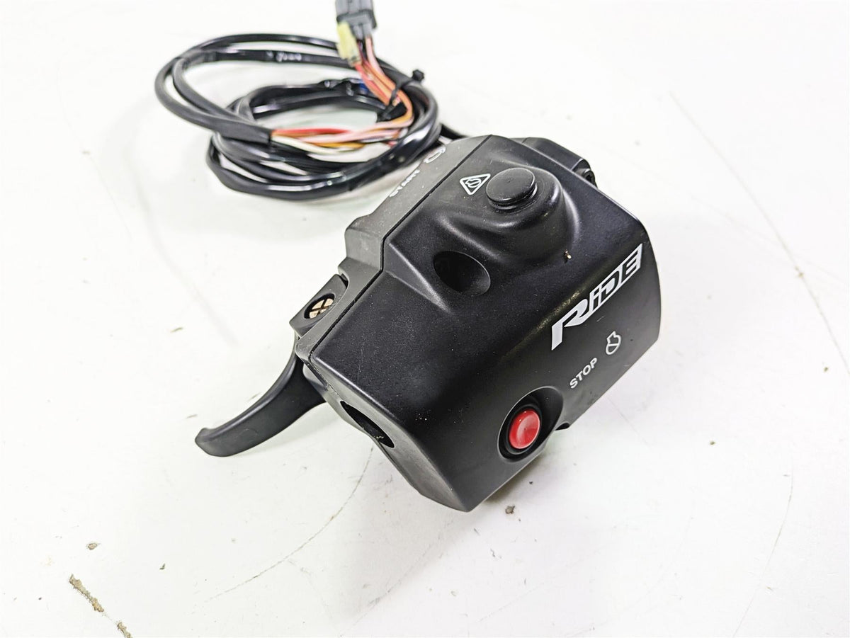 2020 Yamaha Waverunner VX1050 Deluxe Left Hand Control Switch F2X-68310-01-00 {{ shop.shopifyCountryName }} - Mototech271