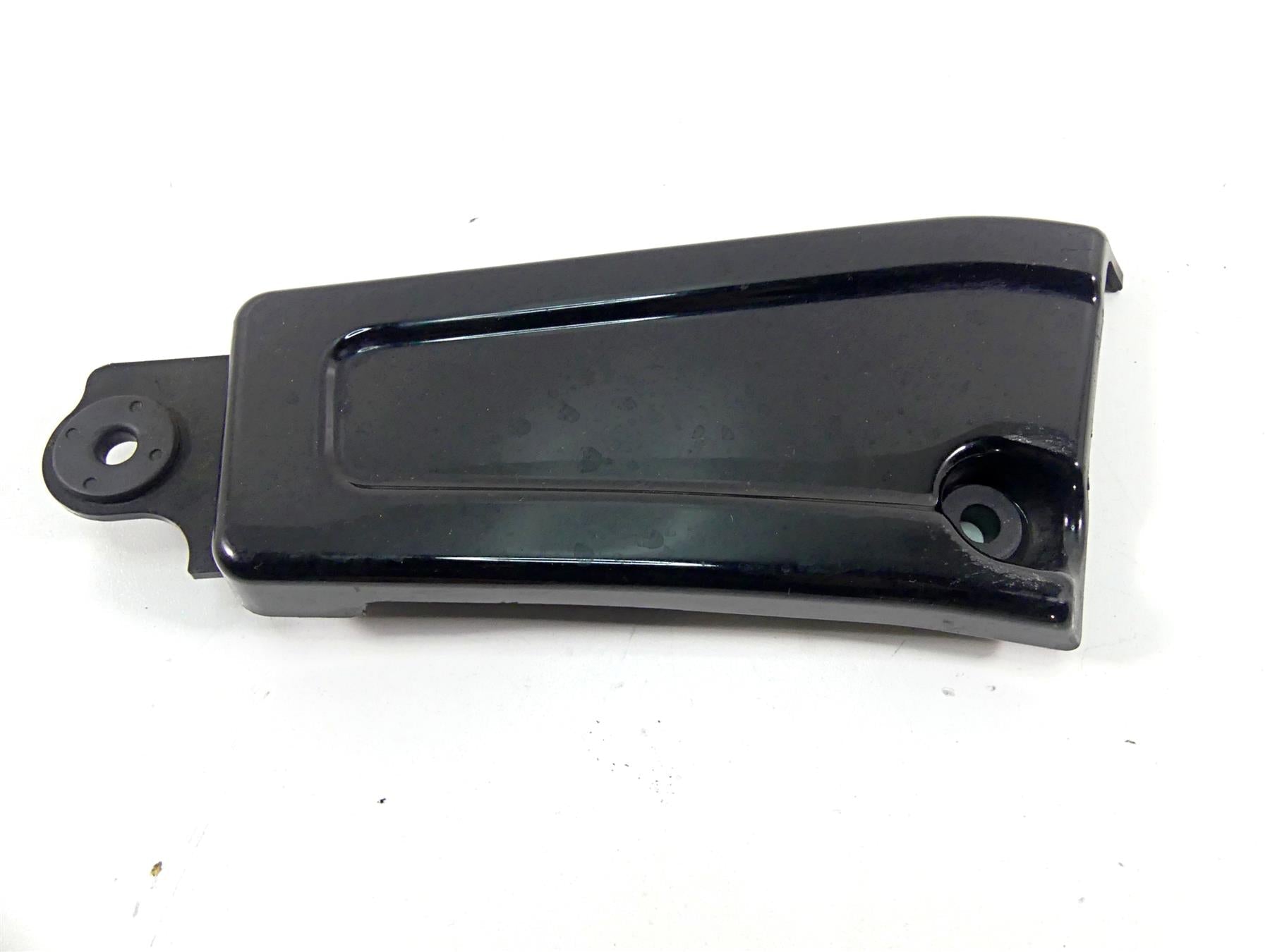 2008 Suzuki M109R VZR1800 Right Swingarm Side Cover Cowl 47140-48G00 47141-48G00 {{ shop.shopifyCountryName }} - Mototech271
