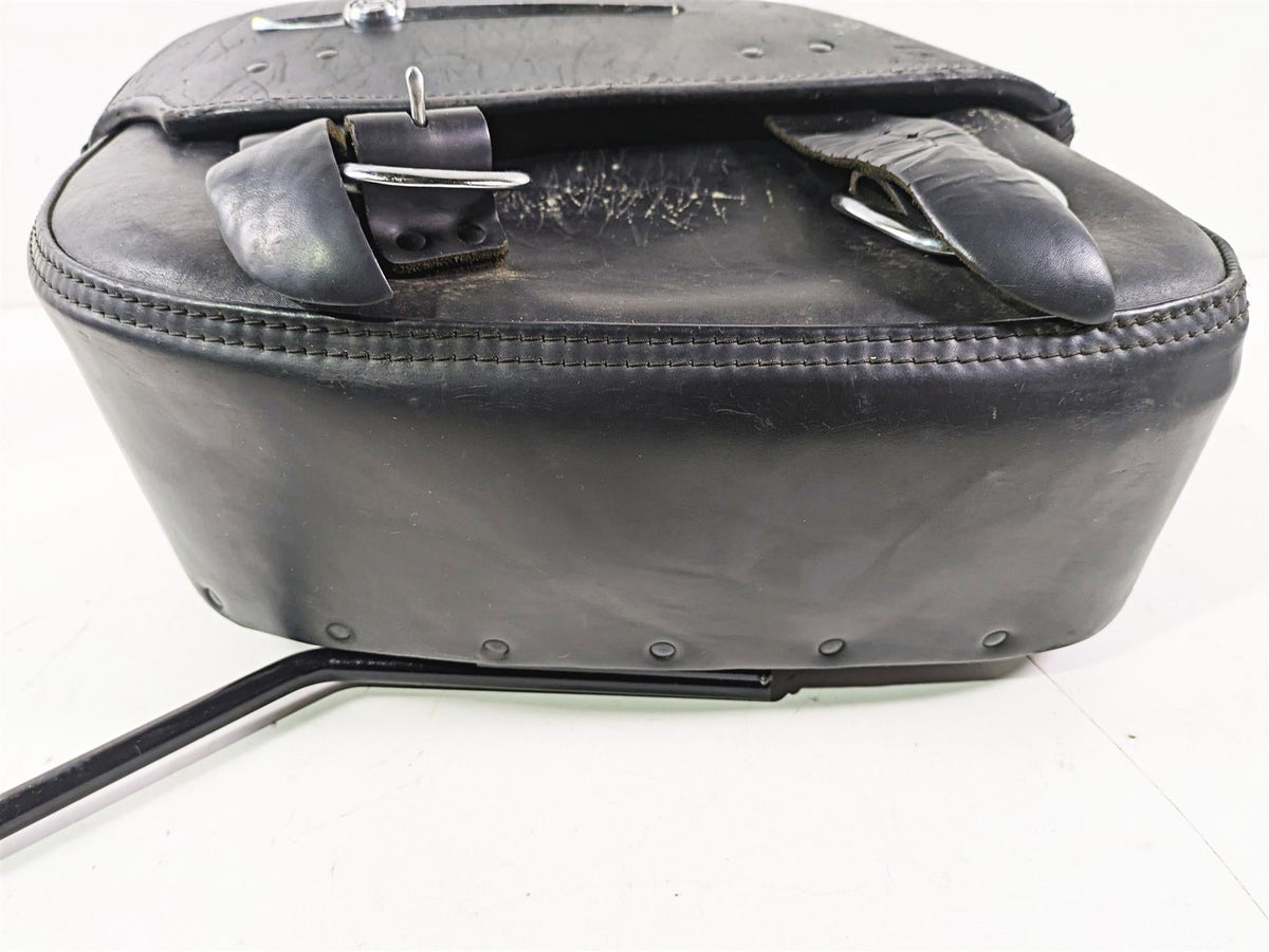 2004 Harley Softail FLSTF Fat Boy Left Side Saddlebag + Mount 90452-04 {{ shop.shopifyCountryName }} - Mototech271