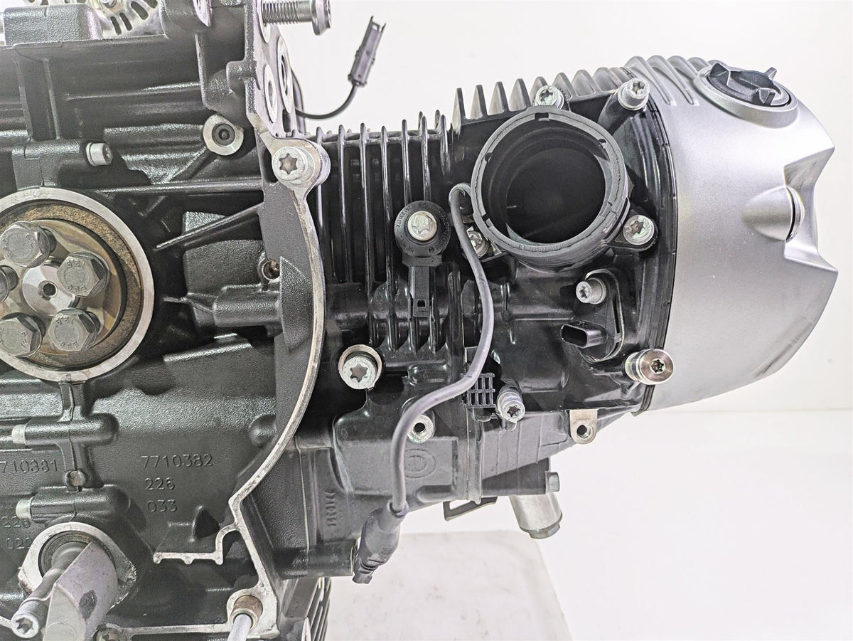 2018 BMW R nineT Urban GS K33 Running Engine Motor & Alternator 36k 11008558428 {{ shop.shopifyCountryName }} - Mototech271