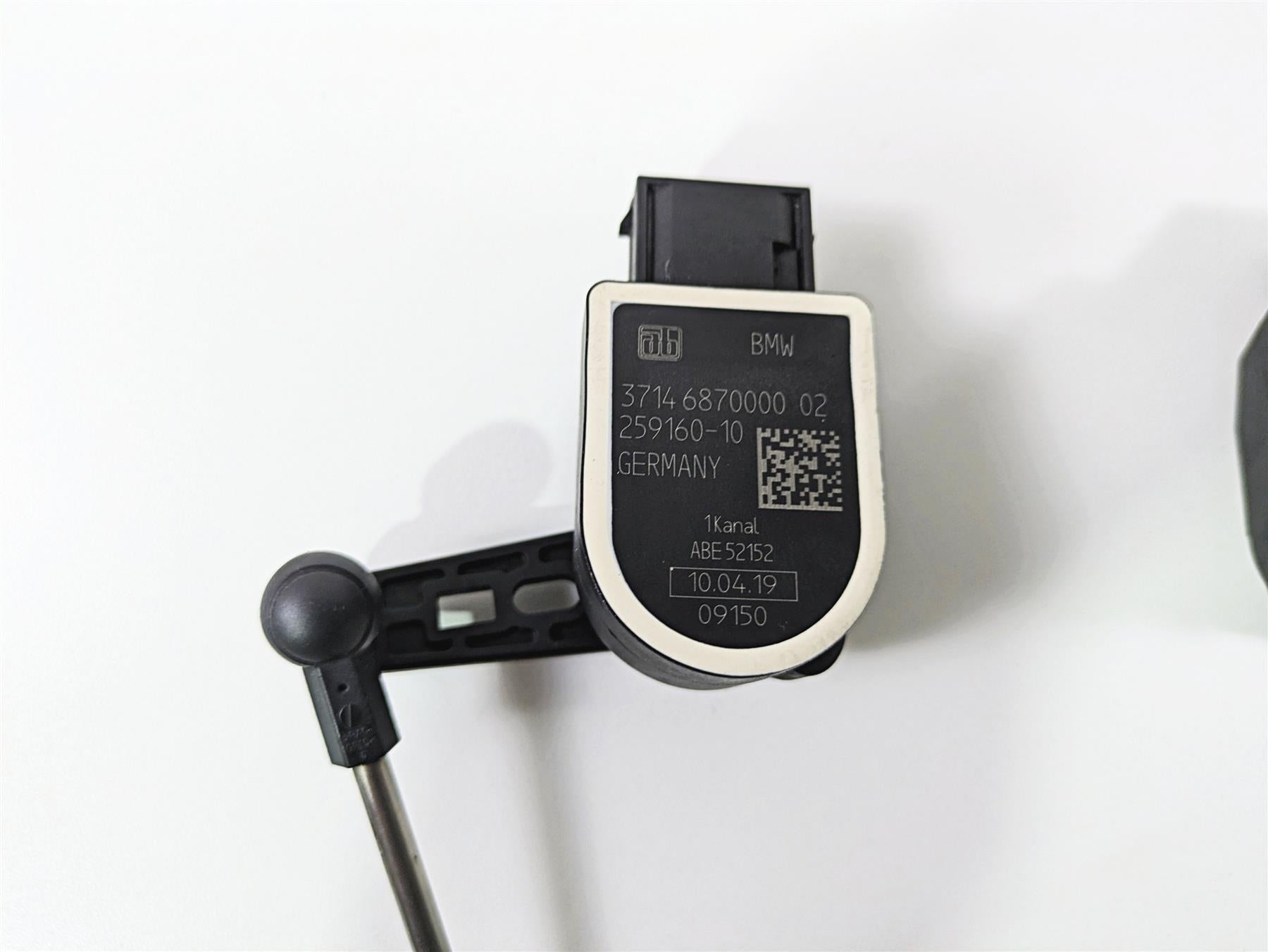 2019 BMW R1250RT K52 Front Rear Bike Level Sensor Set 37146870000 {{ shop.shopifyCountryName }} - Mototech271