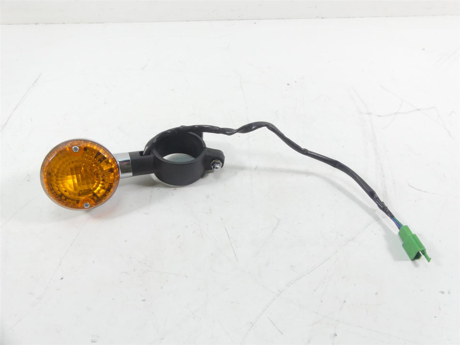 2004 Kawasaki VN1600 Meanstreak Front Left Turn Signal Blinker 23037-1405 {{ shop.shopifyCountryName }} - Mototech271