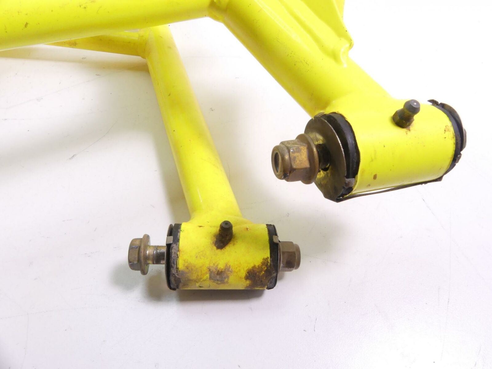 2018 Can-Am Maverick 1000R XMR Left Rear Knee Assembly 706002792 706002764 {{ shop.shopifyCountryName }} - Mototech271