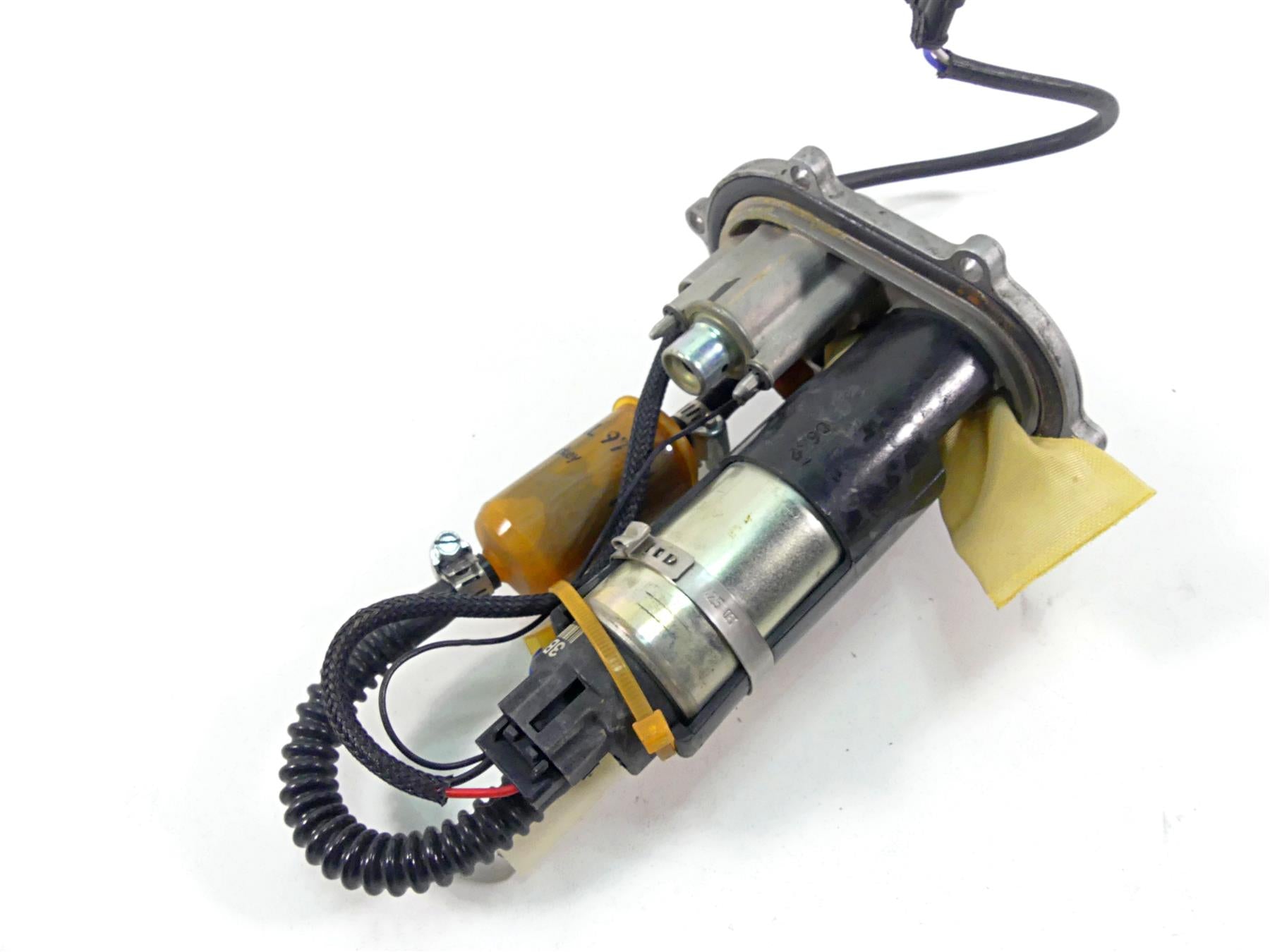 2012 Ducati Monster 1100 EVO Fuel Gas Petrol Pump - Tested 16023991A {{ shop.shopifyCountryName }} - Mototech271