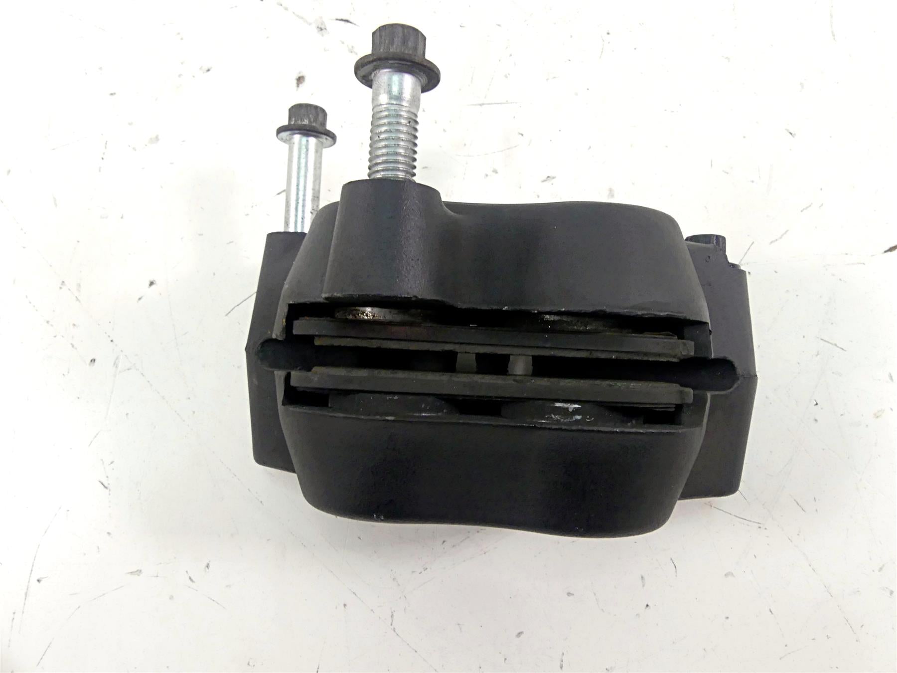 2013 Harley Softail FLSTFB Fat Boy Lo Front Brake Caliper 46356-11 {{ shop.shopifyCountryName }} - Mototech271