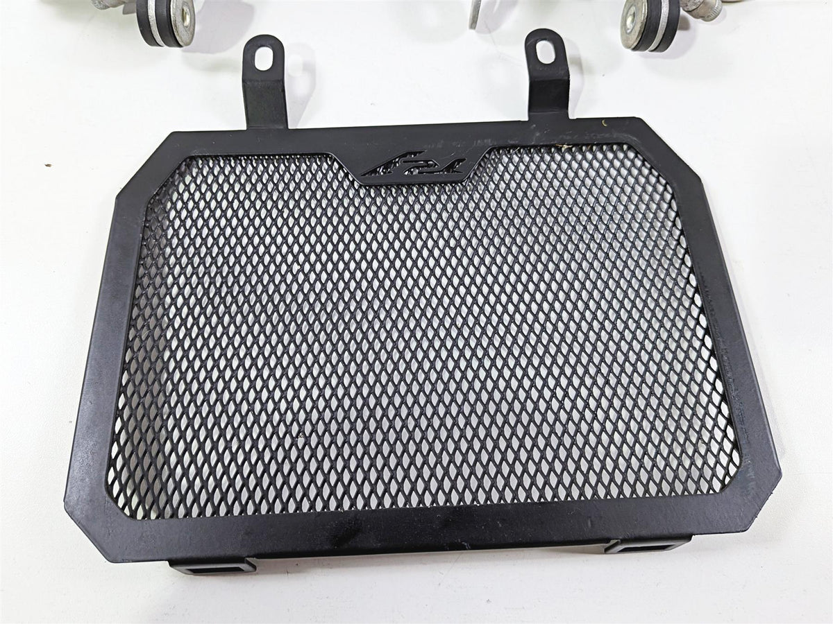 2016 Yamaha YZF R1 RN32 Oil Cooler & Lines & Grille 2CR-13470-00-00 {{ shop.shopifyCountryName }} - Mototech271