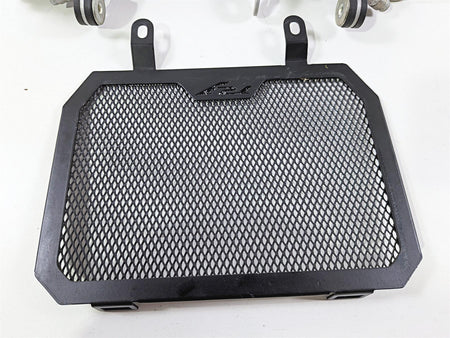 2016 Yamaha YZF R1 RN32 Oil Cooler & Lines & Grille 2CR-13470-00-00 {{ shop.shopifyCountryName }} - Mototech271