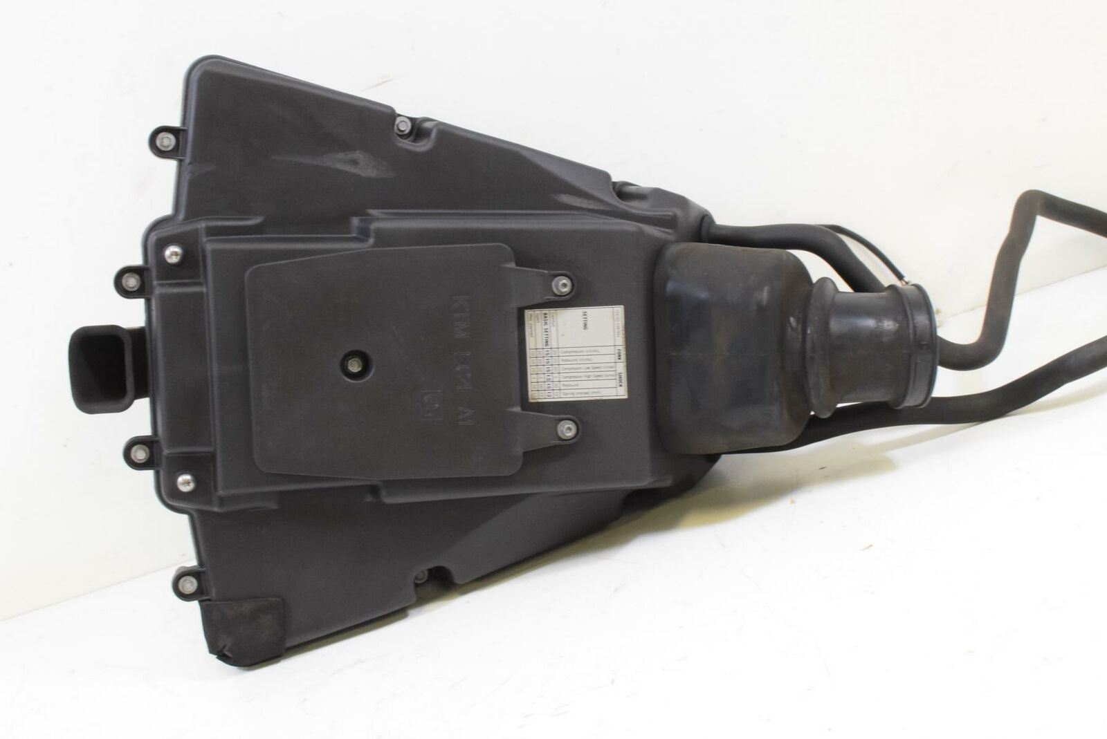 2008 KTM 690 Supermoto R LC4 Air Box Cleaner Breather Filter Assembly 7500600102 {{ shop.shopifyCountryName }} - Mototech271