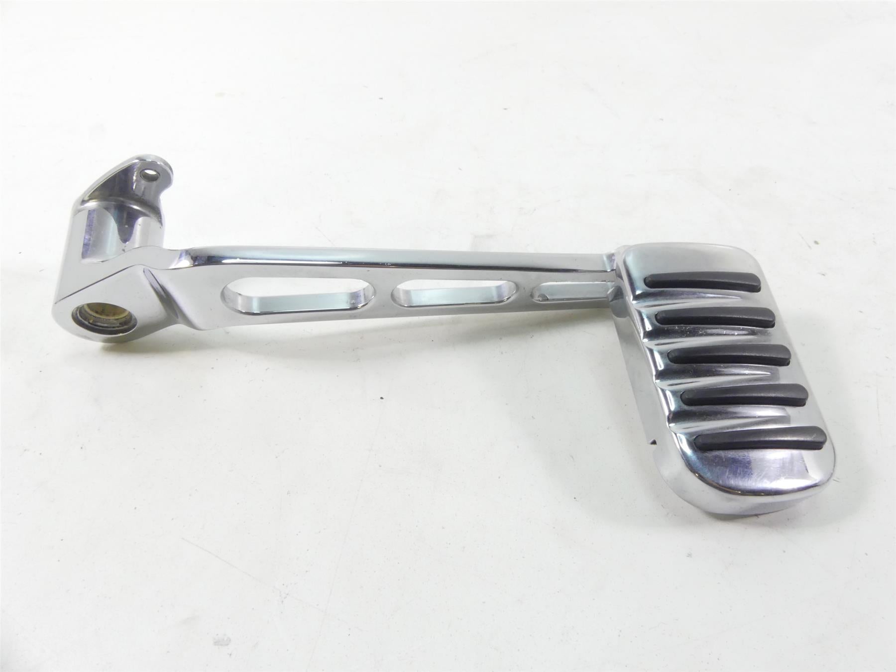 2004 Harley FLHTC SE CVO Electra Glide Chrome Rear Brake Pedal 42638-03