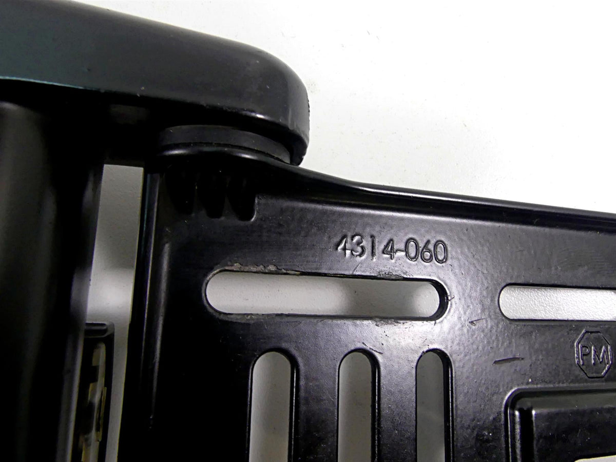 2014 Harley VRSCF Muscle V-Rod Side License Plate Holder - Read 69390-09 {{ shop.shopifyCountryName }} - Mototech271