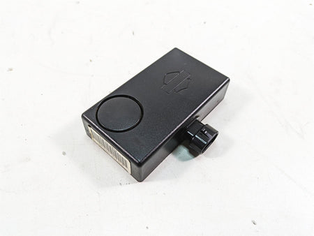 2018 Harley Touring FLHXSE CVO Street Glide Siren Control Box Module 68958-07C {{ shop.shopifyCountryName }} - Mototech271