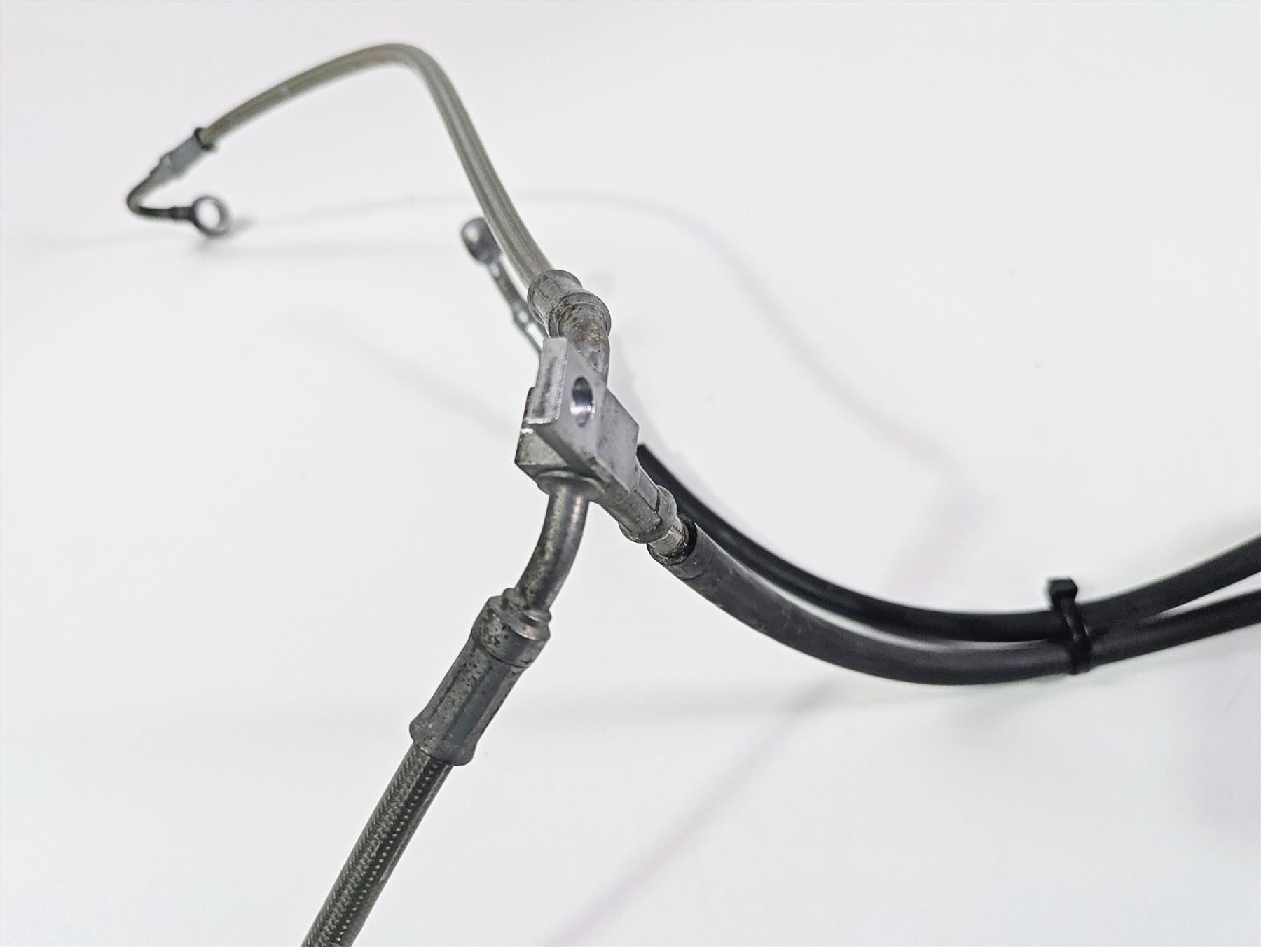 2022 BMW RnineT Pure K22 Abs Front Brake Line Set 34321541833 34328558498 {{ shop.shopifyCountryName }} - Mototech271