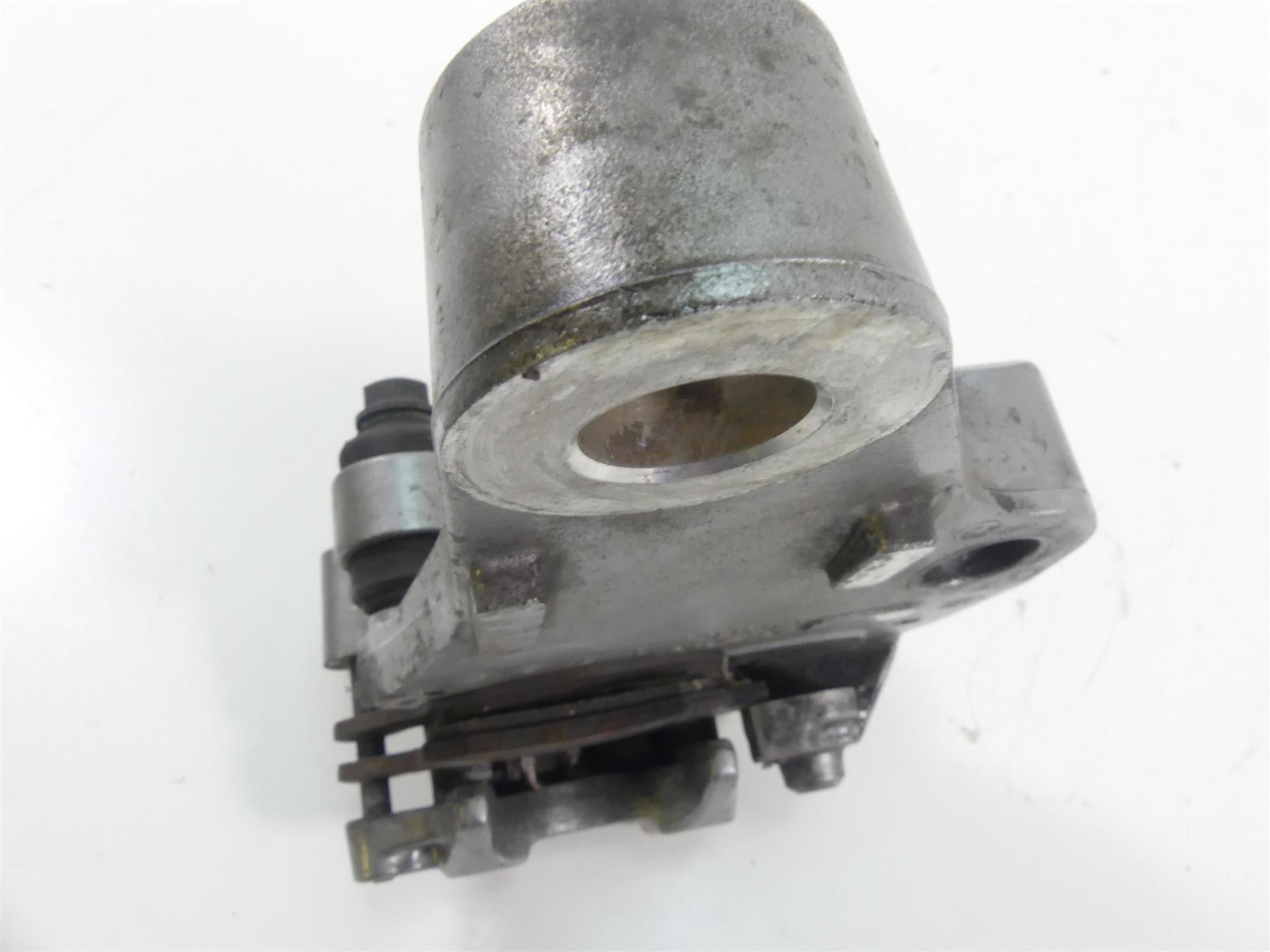 1998 Honda Shadow VT1100T Rear Nissin Brake Caliper & Mount Set 43150-MAH-315 {{ shop.shopifyCountryName }} - Mototech271