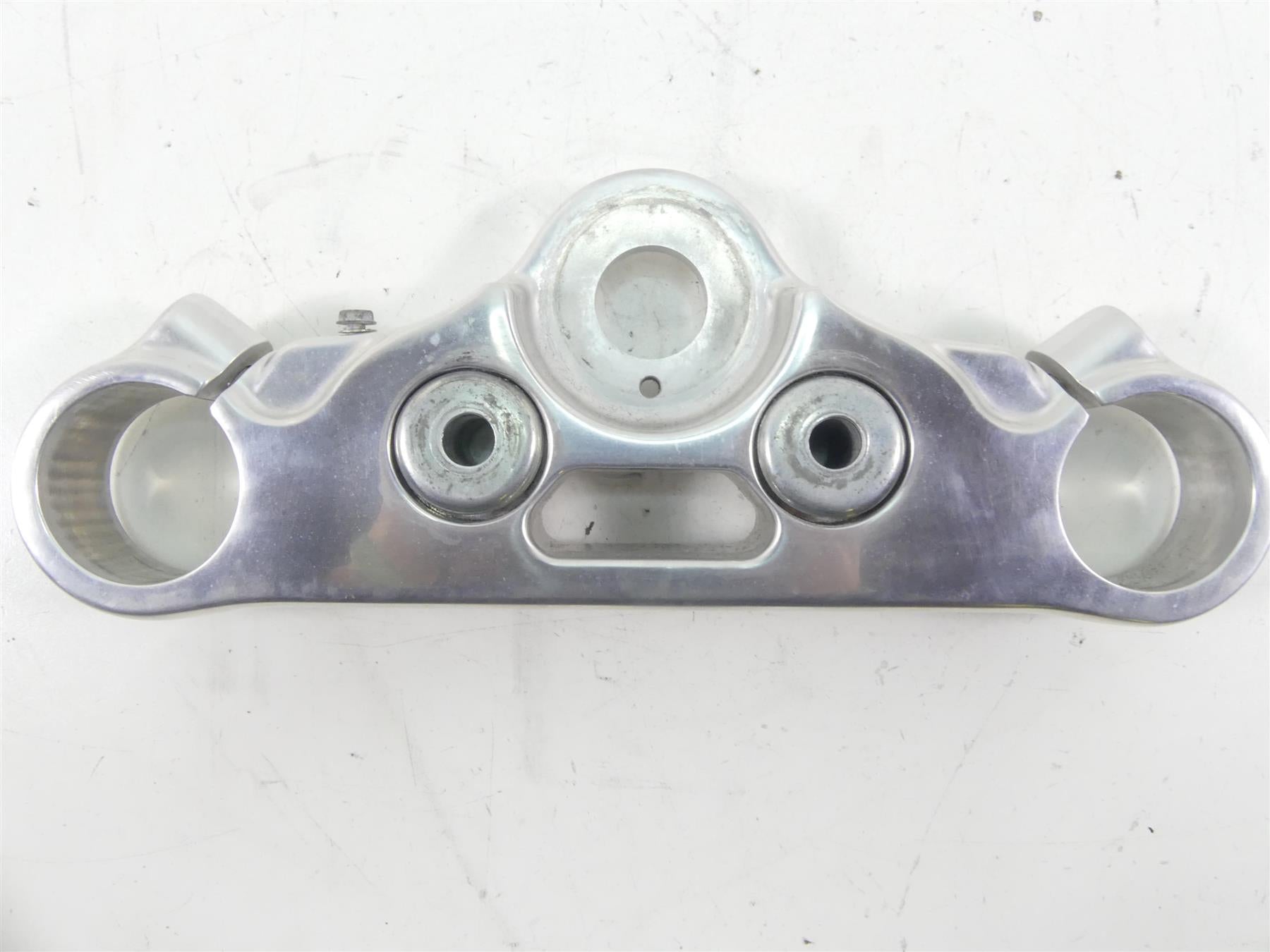 2010 Harley FXDWG Dyna Wide Glide Upper Triple Tree Steering Clamp 49mm 46700-08 {{ shop.shopifyCountryName }} - Mototech271