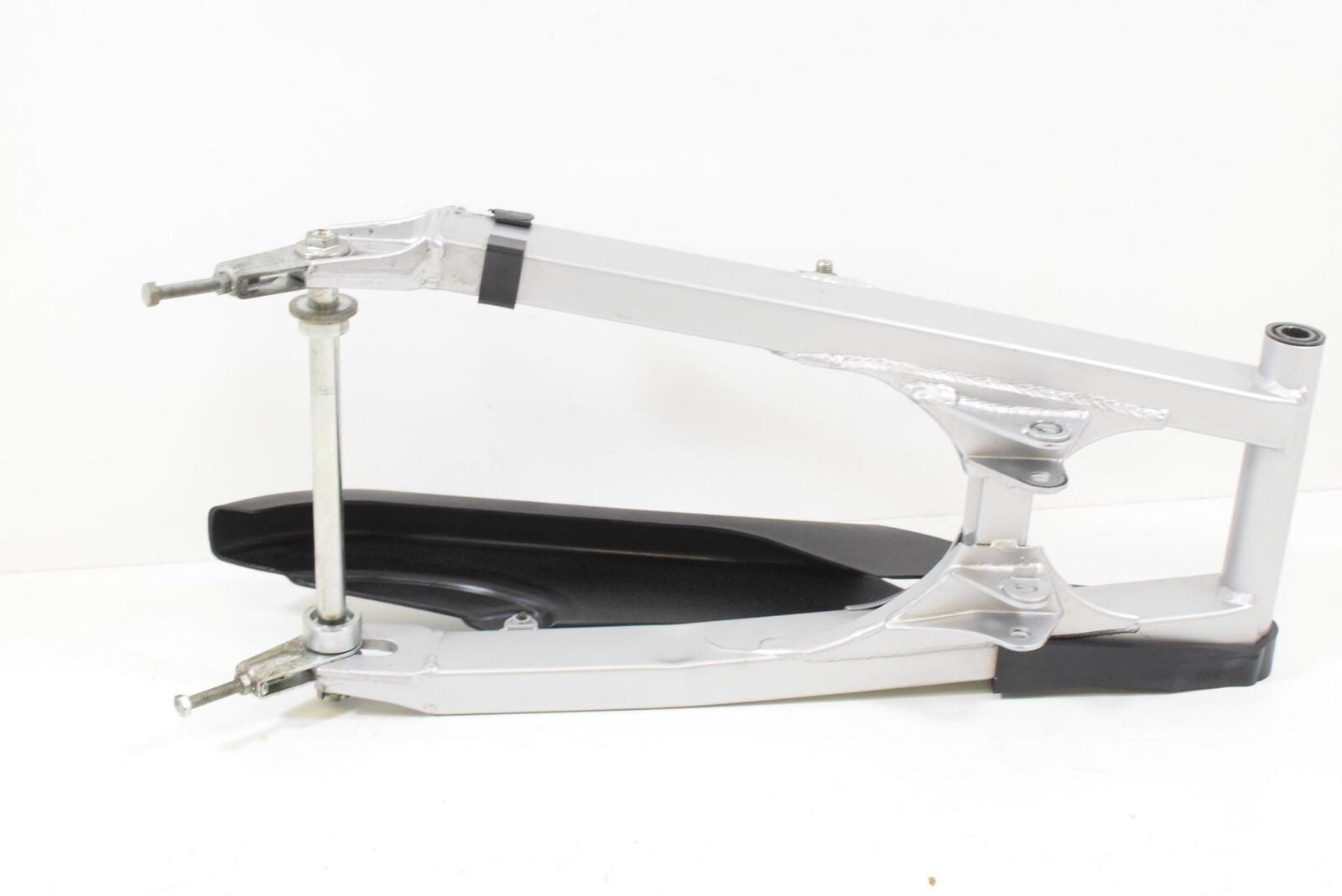 2006 Kawasaki EX250R EX250 R Ninja NICE Rear Swing Arm Swingarm Axle 33001-1301- {{ shop.shopifyCountryName }} - Mototech271