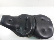 Load image into Gallery viewer, 1995 Harley Touring FLHTCU Electra Glide Dual Seat Saddle - No Tears 52164-91A
