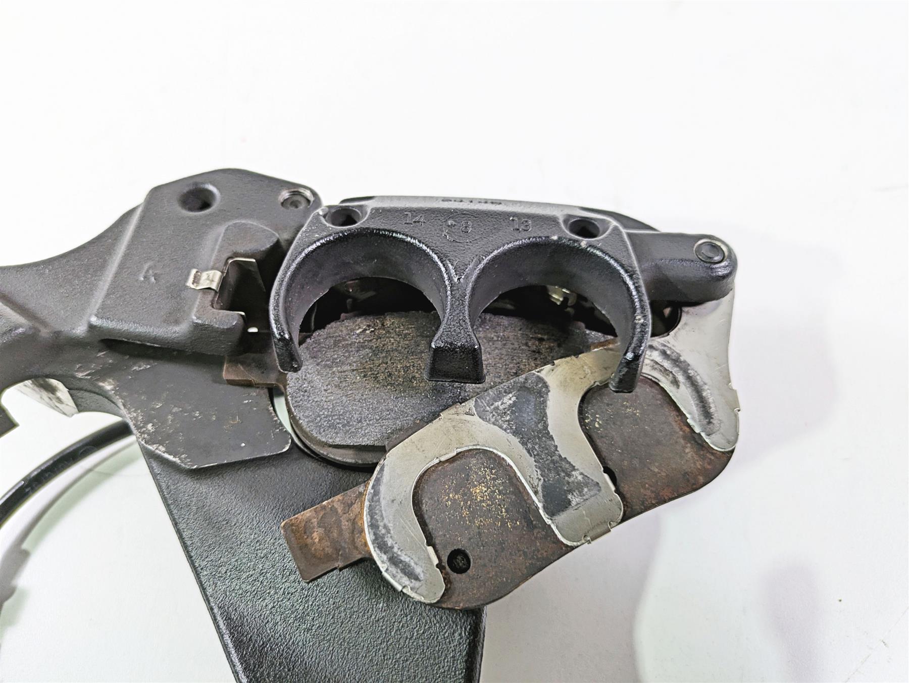 2014 Harley FXDL Dyna Low Rider Rear Brake Caliper + Bracket Line 25mm 40908-08 {{ shop.shopifyCountryName }} - Mototech271