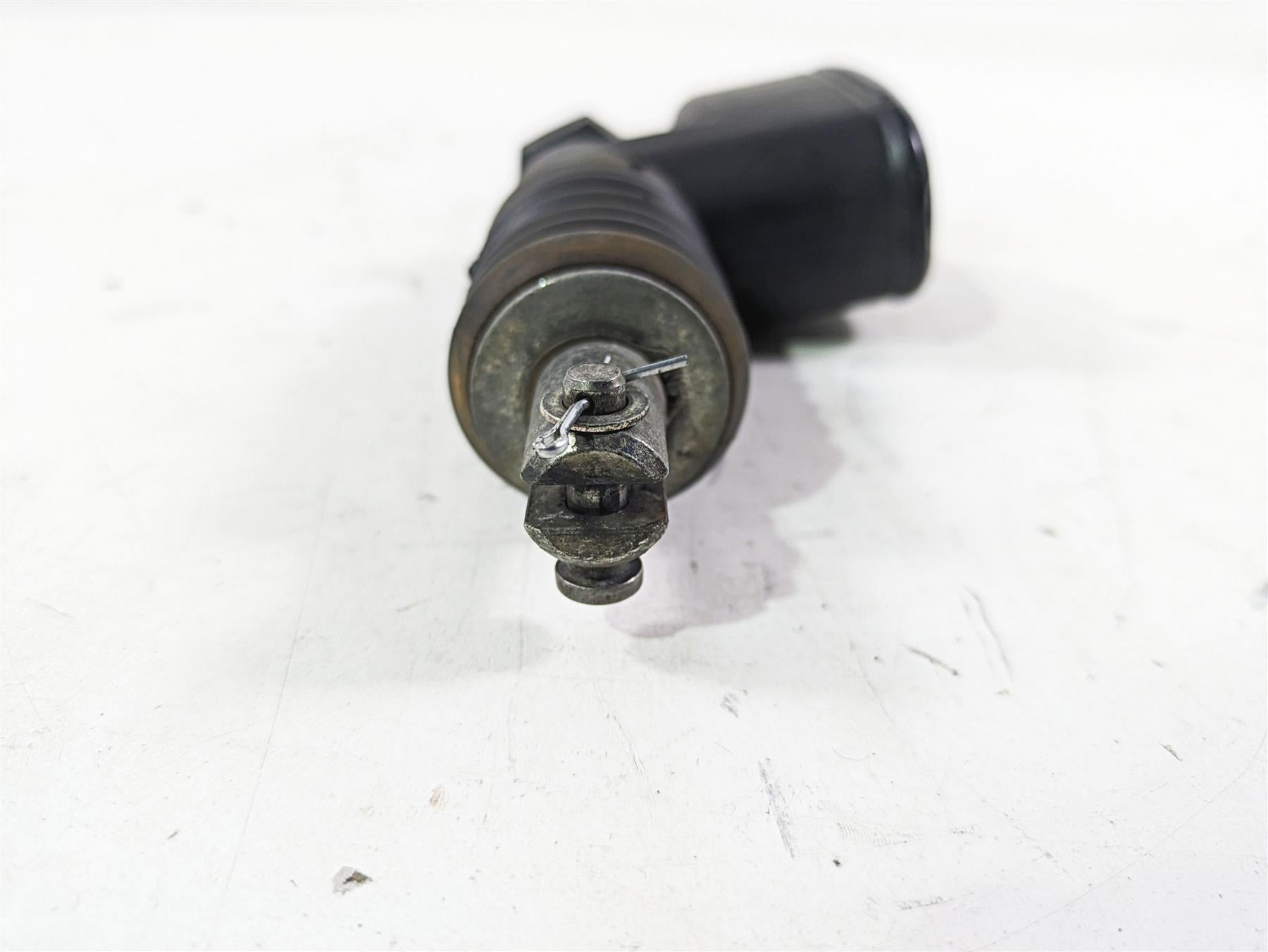 2003 Harley Touring FLHTCUI 100TH E-Glide Rear Brake Master Cylinder 41755-99F {{ shop.shopifyCountryName }} - Mototech271