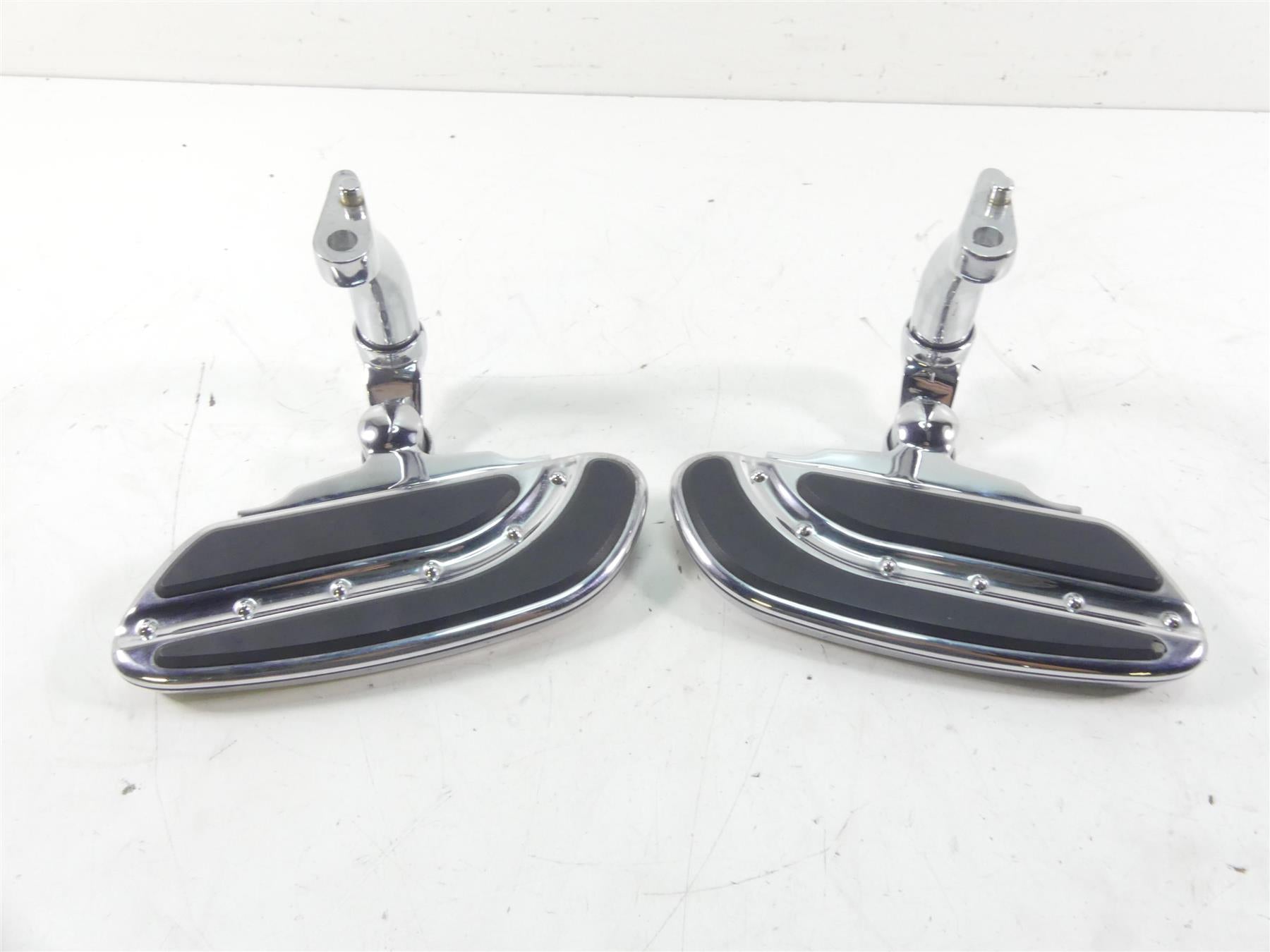 2007 Harley FLHTCU SE2 CVO Electra Glide Passenger Floor Board 50819-07 50823-07 {{ shop.shopifyCountryName }} - Mototech271