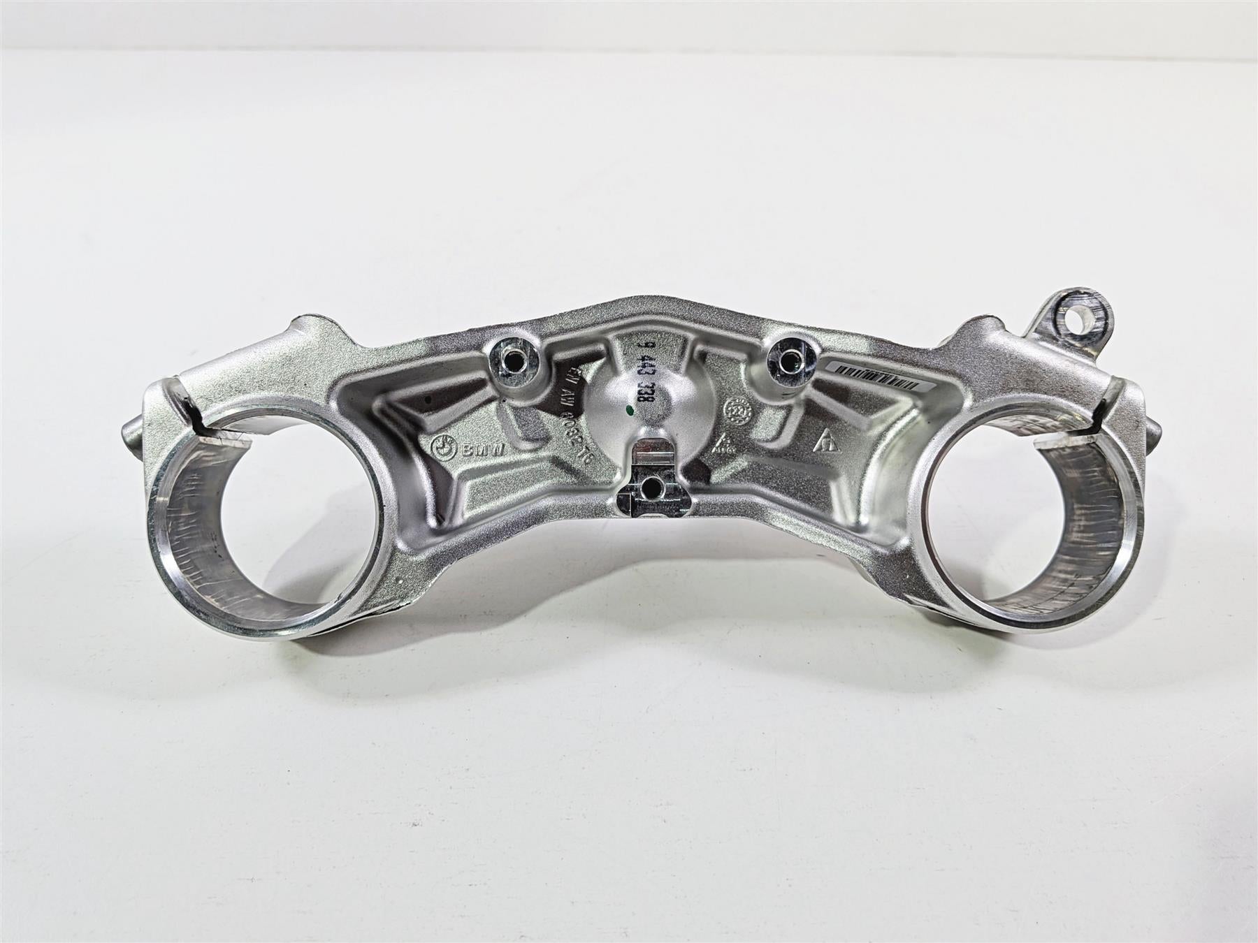 2023 BMW R1250RT RTP K52 Lower Triple Tree Clamp & Ball Joint 31429443338 {{ shop.shopifyCountryName }} - Mototech271