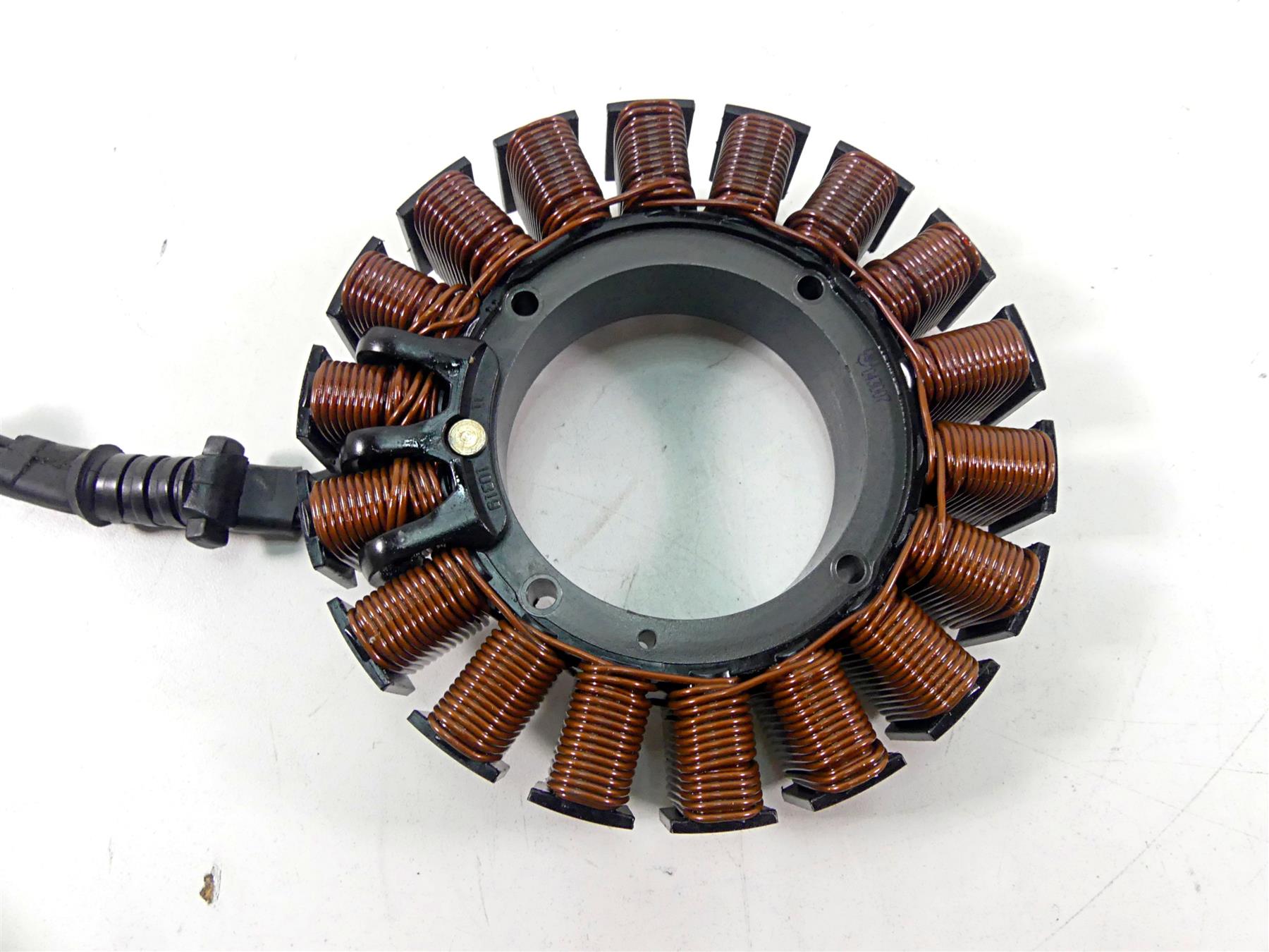 2007 Harley Touring FLHRSE CVO Road King Alternator Stator Regulator 29987-06D {{ shop.shopifyCountryName }} - Mototech271