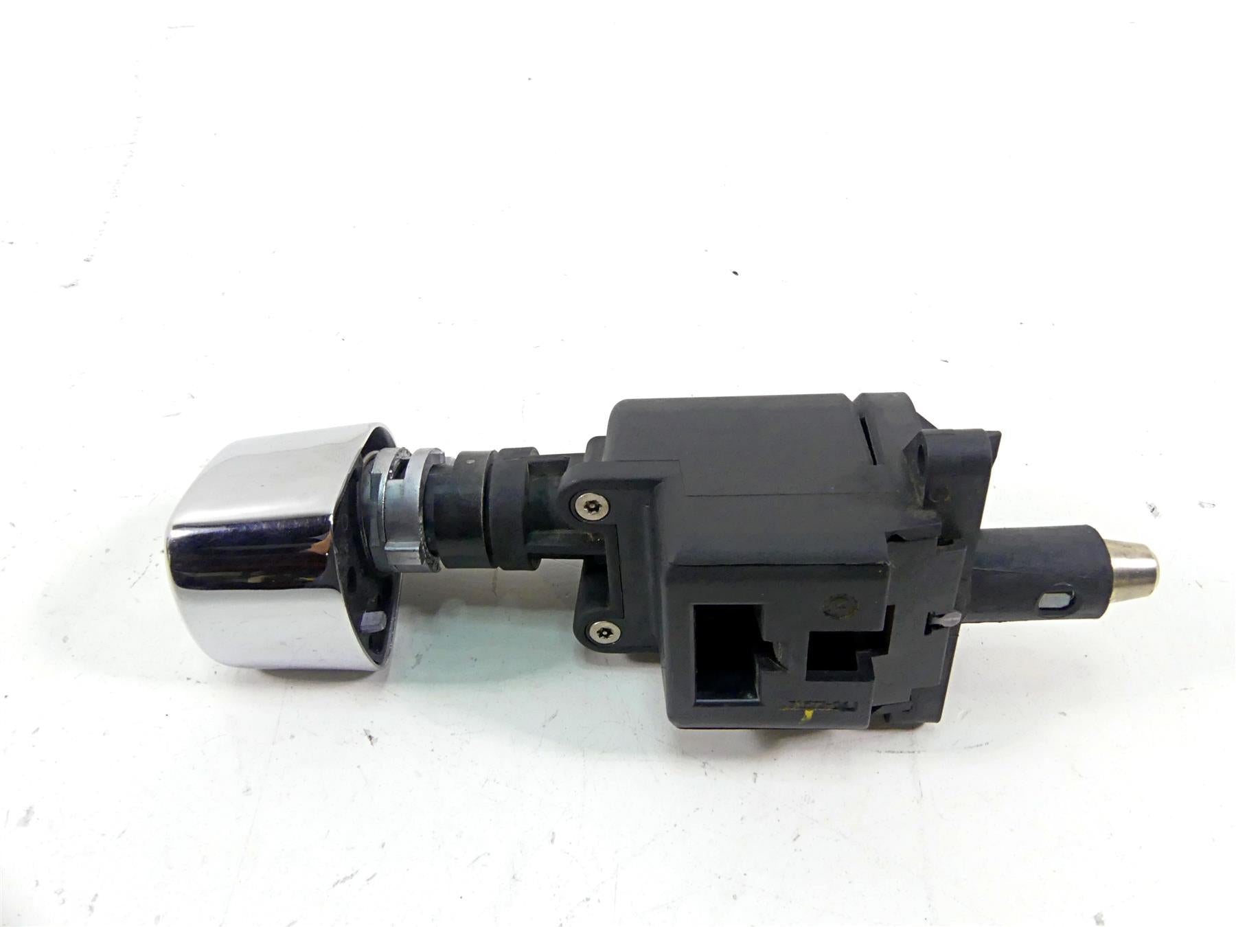 2008 Harley Touring FLHX Street Glide Ignition Switch Lock No Key - VIN 71572-06 {{ shop.shopifyCountryName }} - Mototech271