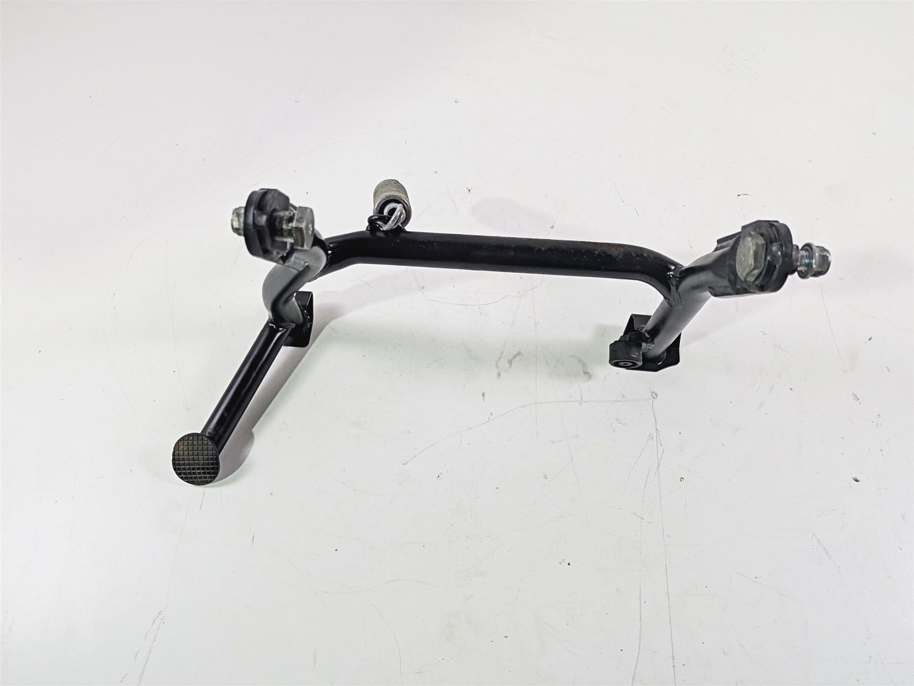 2009 Yamaha FZ1 FZS10 Fazer Center Kickstand Kick Stand 3C3-27111-00-00 {{ shop.shopifyCountryName }} - Mototech271