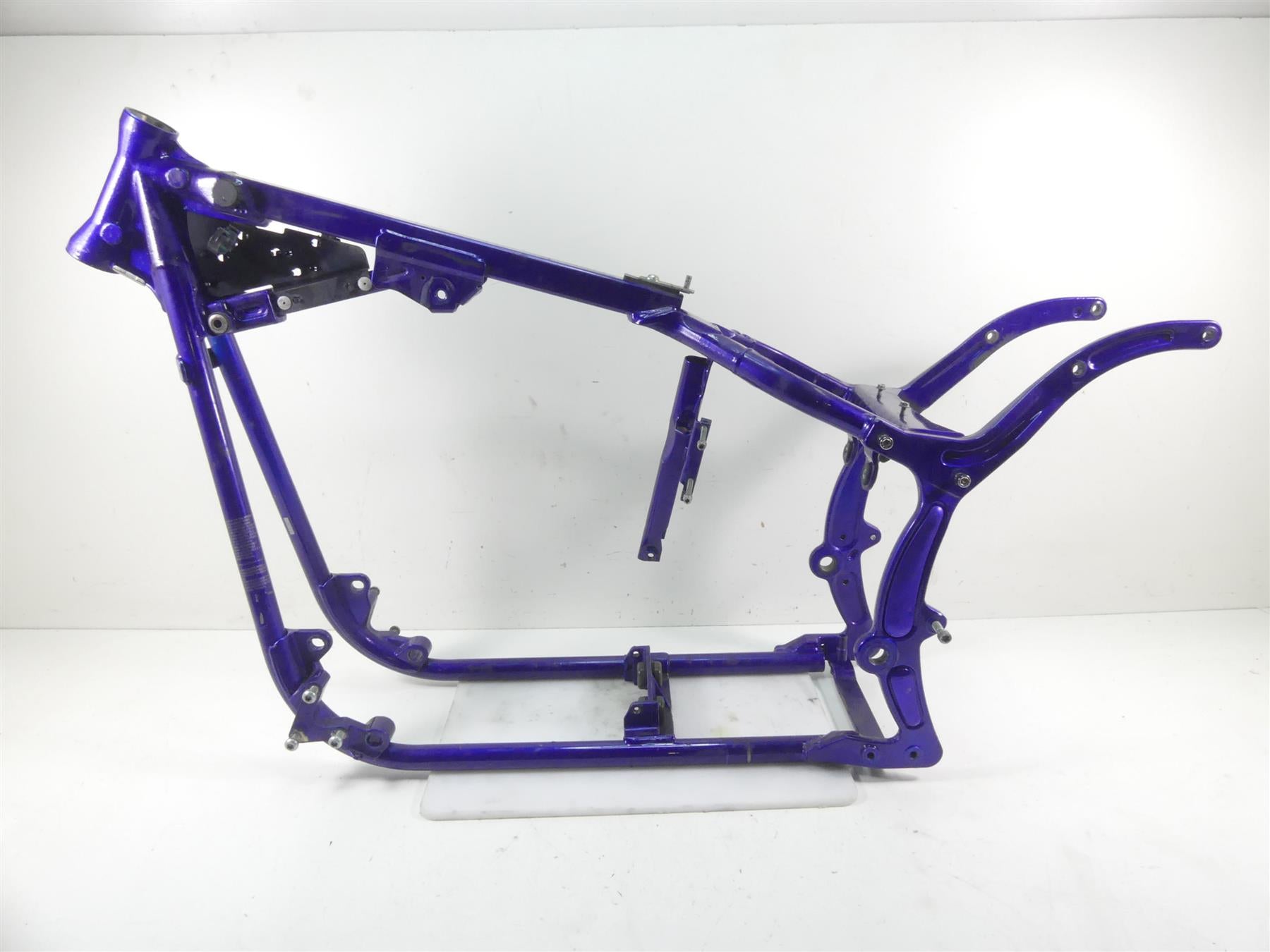 2004 Harley Softail FXSTD SE CVO Deuce Straight Blue Frame Chassis With Texas Salvage Title 46966-04BKO {{ shop.shopifyCountryName }} - Mototech271