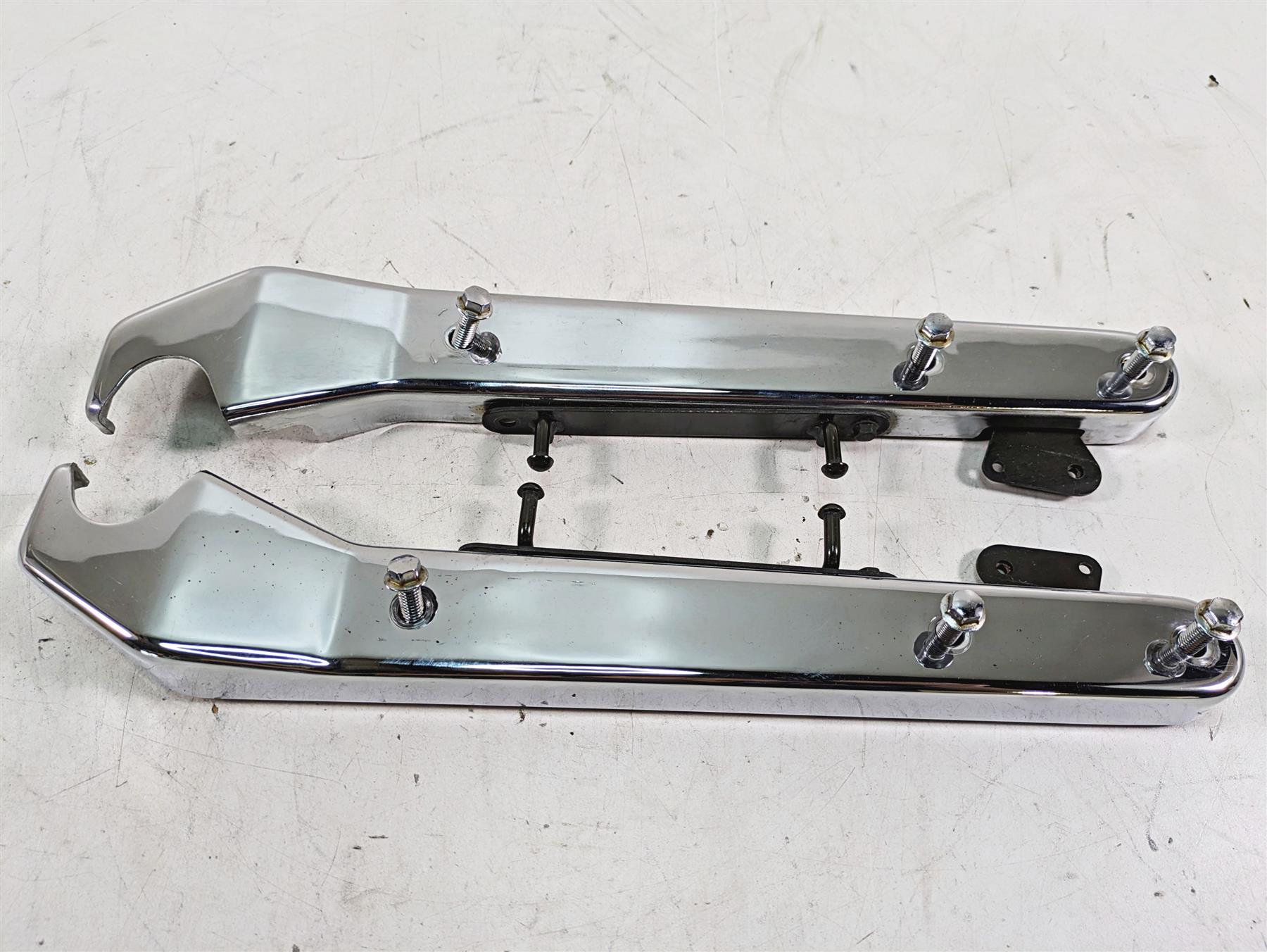 1997 Kawasaki VN1500 Vulcan Rear Fender Frame Struts Chrome Covers 32109-1158 {{ shop.shopifyCountryName }} - Mototech271